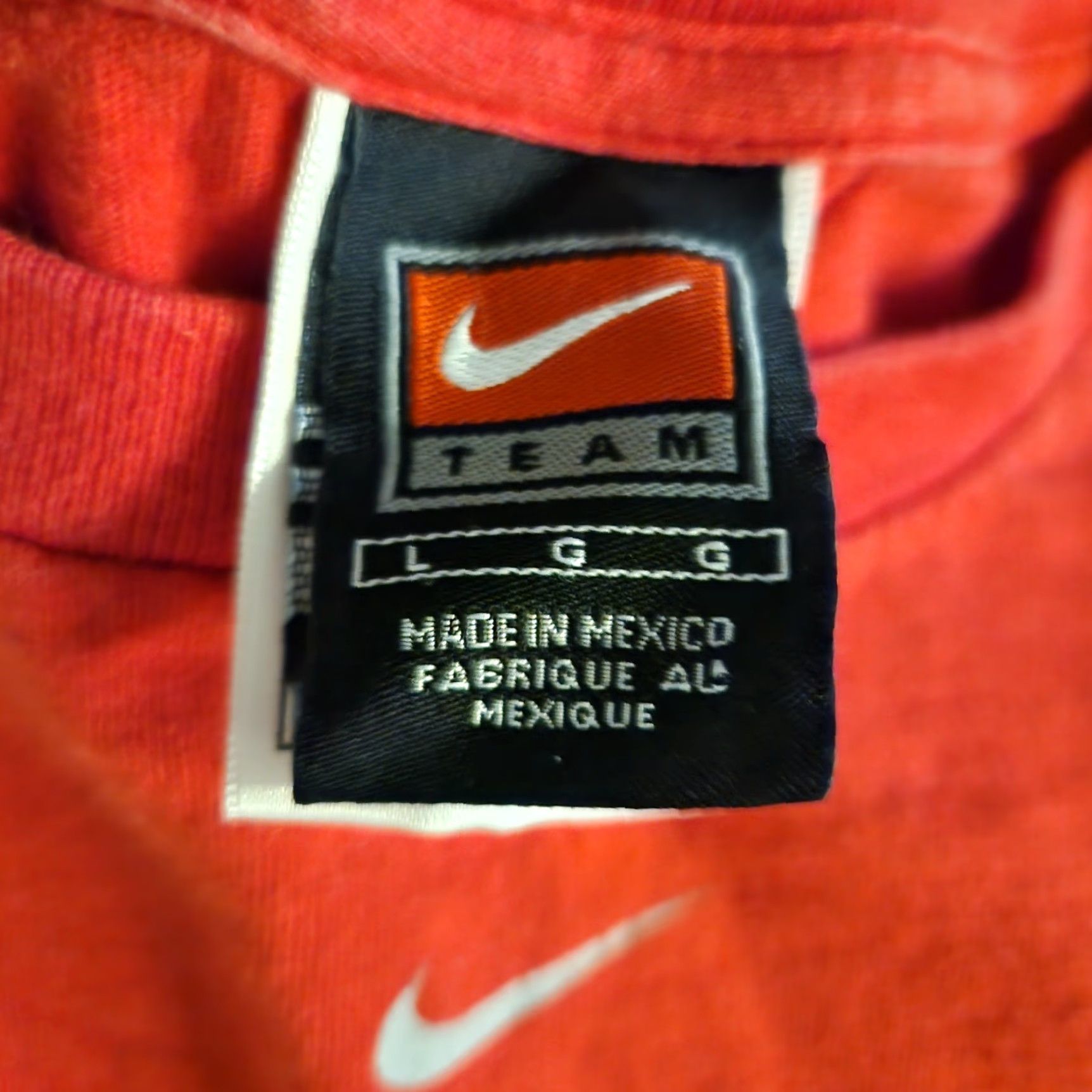 Nike VINTAGE Nike Ohio State vs Michigan Football T-Shirt Long Sleeve Large Red Mens L Size US L / EU 52-54 / 3 - 5 Thumbnail