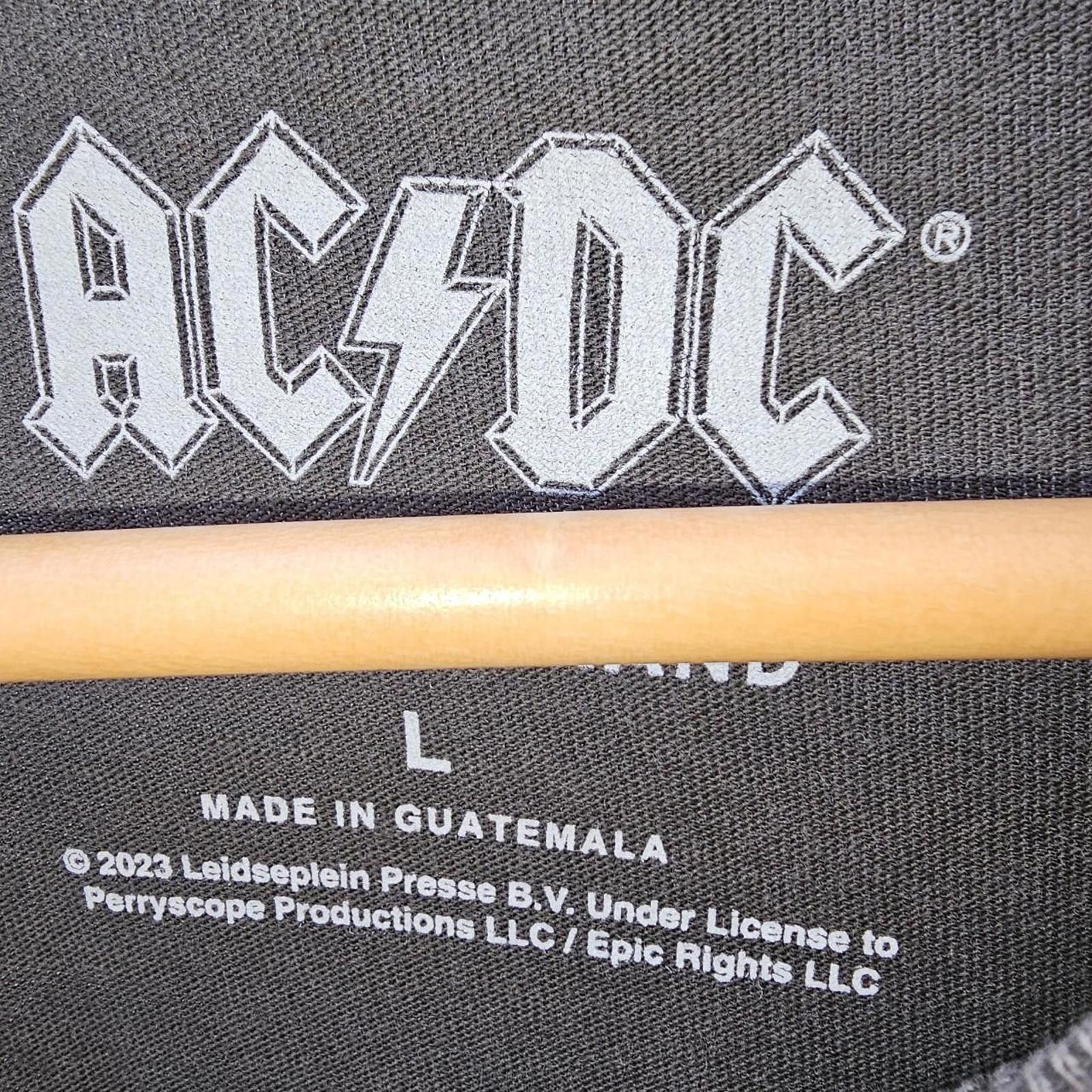 Lucky Brand Lucky Brand ACDC Band Tee With Patches NWT Size US L / EU 52-54 / 3 - 4 Thumbnail
