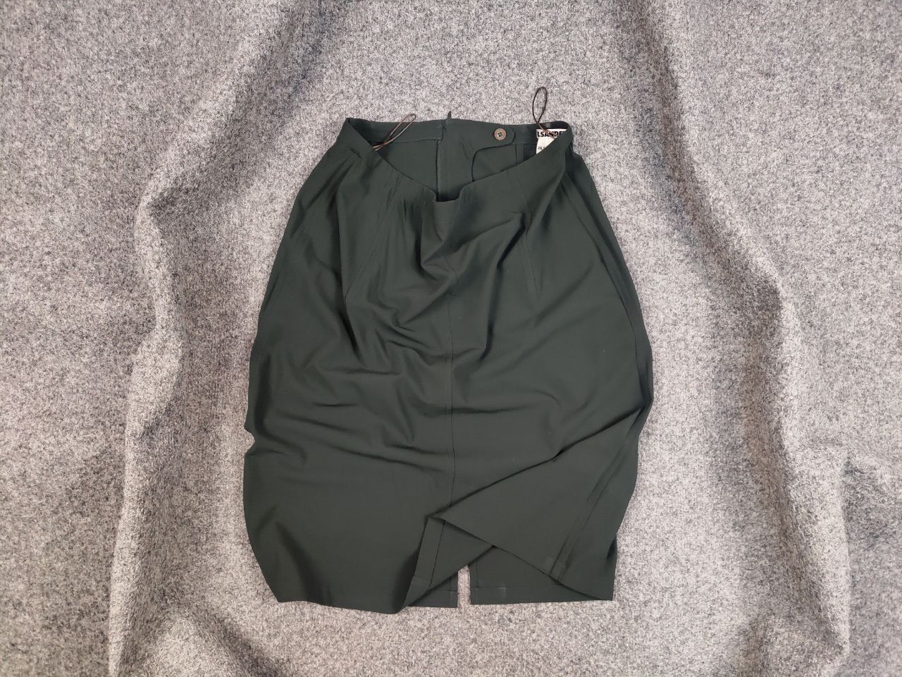 Jil Sander Vintage 90's Jil Sander Mid length skirt Green Size 42" / US 20 - 2 Thumbnail