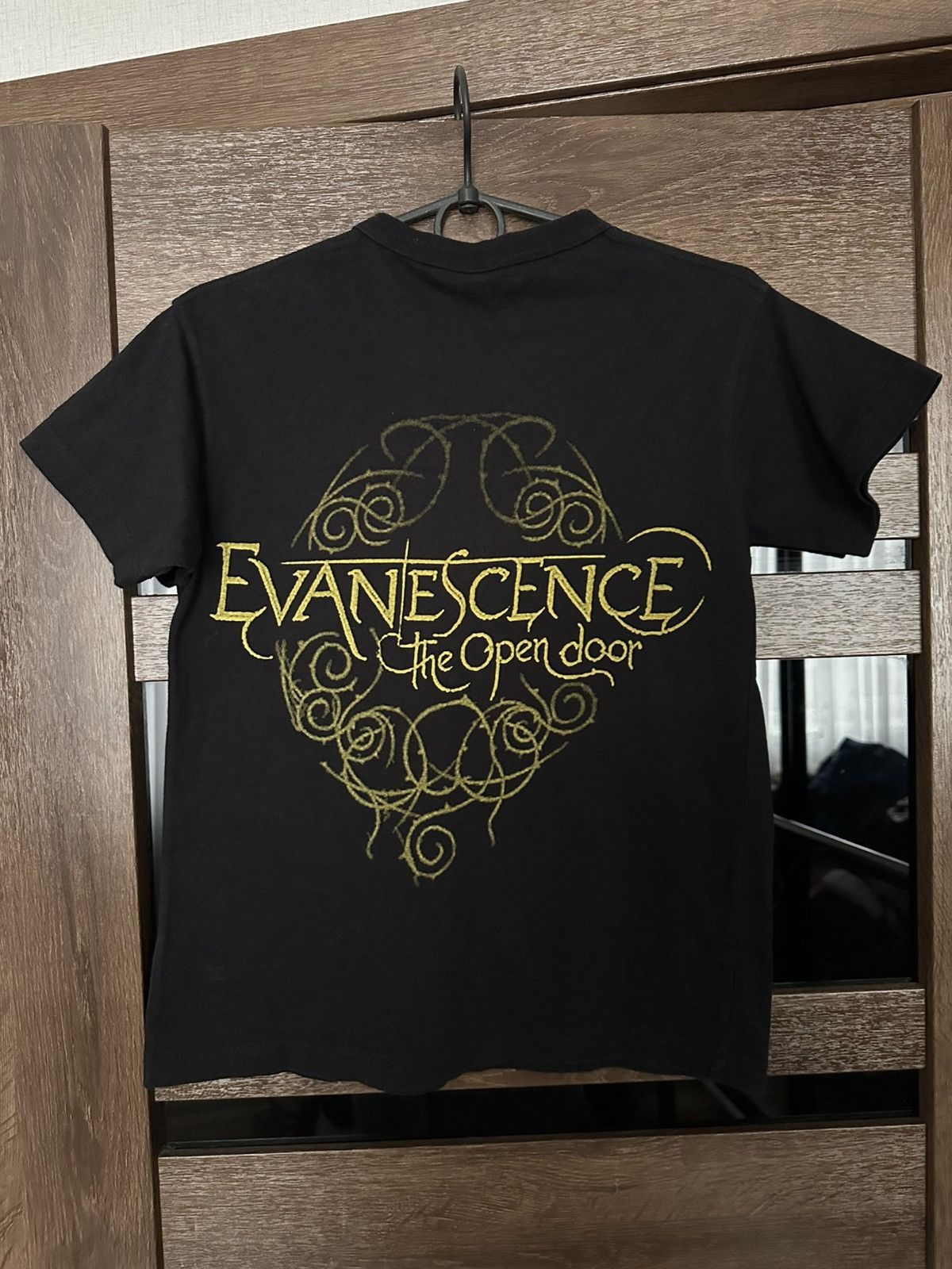 Band Tees 2006 Evanescence The Open Door Vintage Band T-Shirt Tee Size US S / EU 44-46 / 1 - 8 Thumbnail