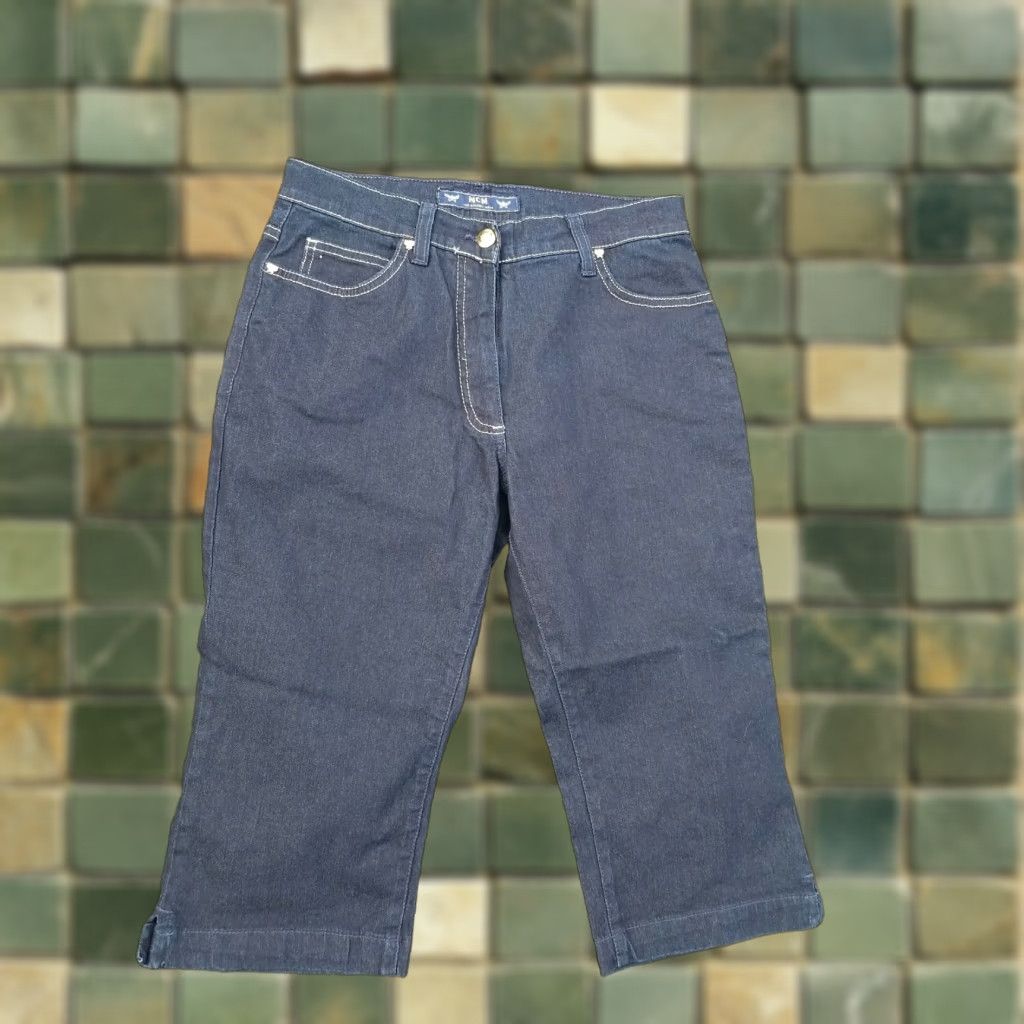MCM VINTAGE MCM BLUE JEANS CAPRI Pants Women's 27x15.5 Capri 90s Jeans Straight Womens Size 27" / US 4 / IT 40 - 1 Thumbnail