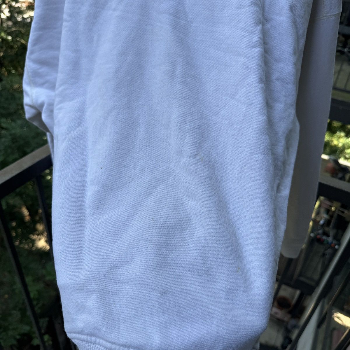Vintage Thrashed Faded Distressed White Henley Sweatshirt ERD Grunge Size US L / EU 52-54 / 3 - 6 Thumbnail