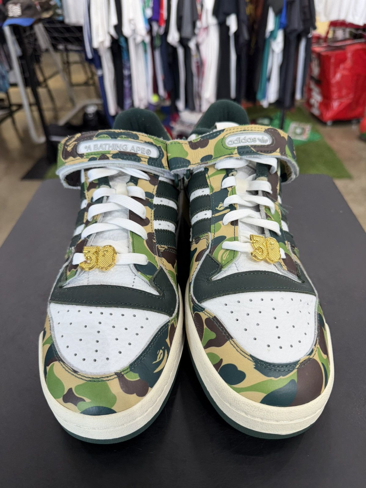 Adidas Adidas Forum 84 Low Bape 30th Camo Size 12 (2023) Size US 12 / EU 45 - 2 Thumbnail