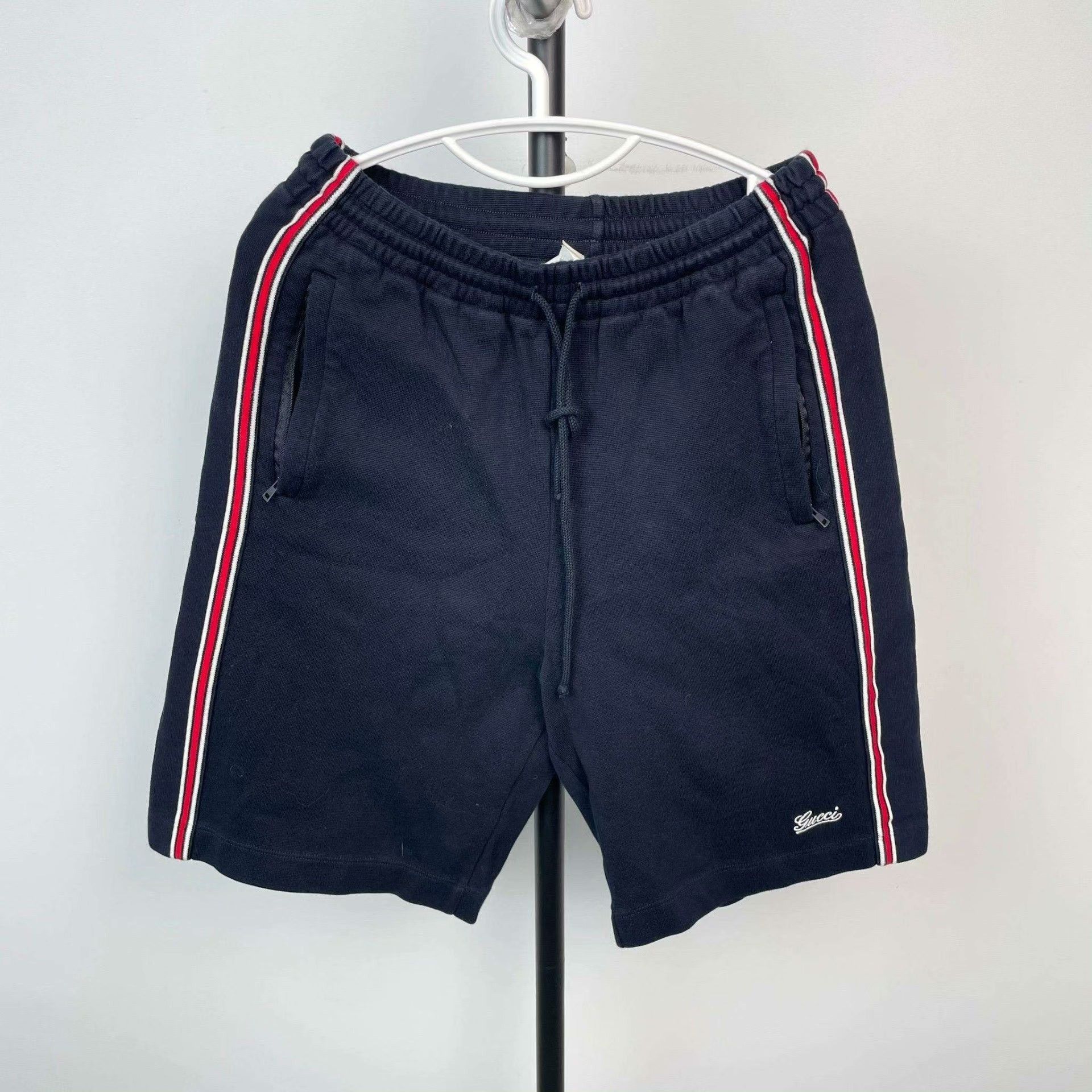 Gucci Gucci Striped Black Shorts S Men Size US 30 / EU 46 - 1 Thumbnail