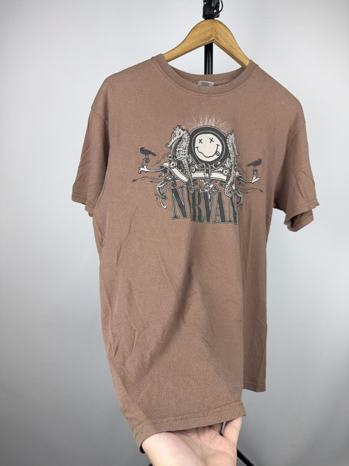 Nirvana 2007 Nirvana Baroque Smiley Graphic Faded Tee Brown Rock Size US M / EU 48-50 / 2 - 3 Thumbnail
