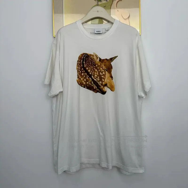 Burberry Burberry Summer White Cotton Graphic T-Shirt. Size L / US 10 / IT 46 - 1 Thumbnail