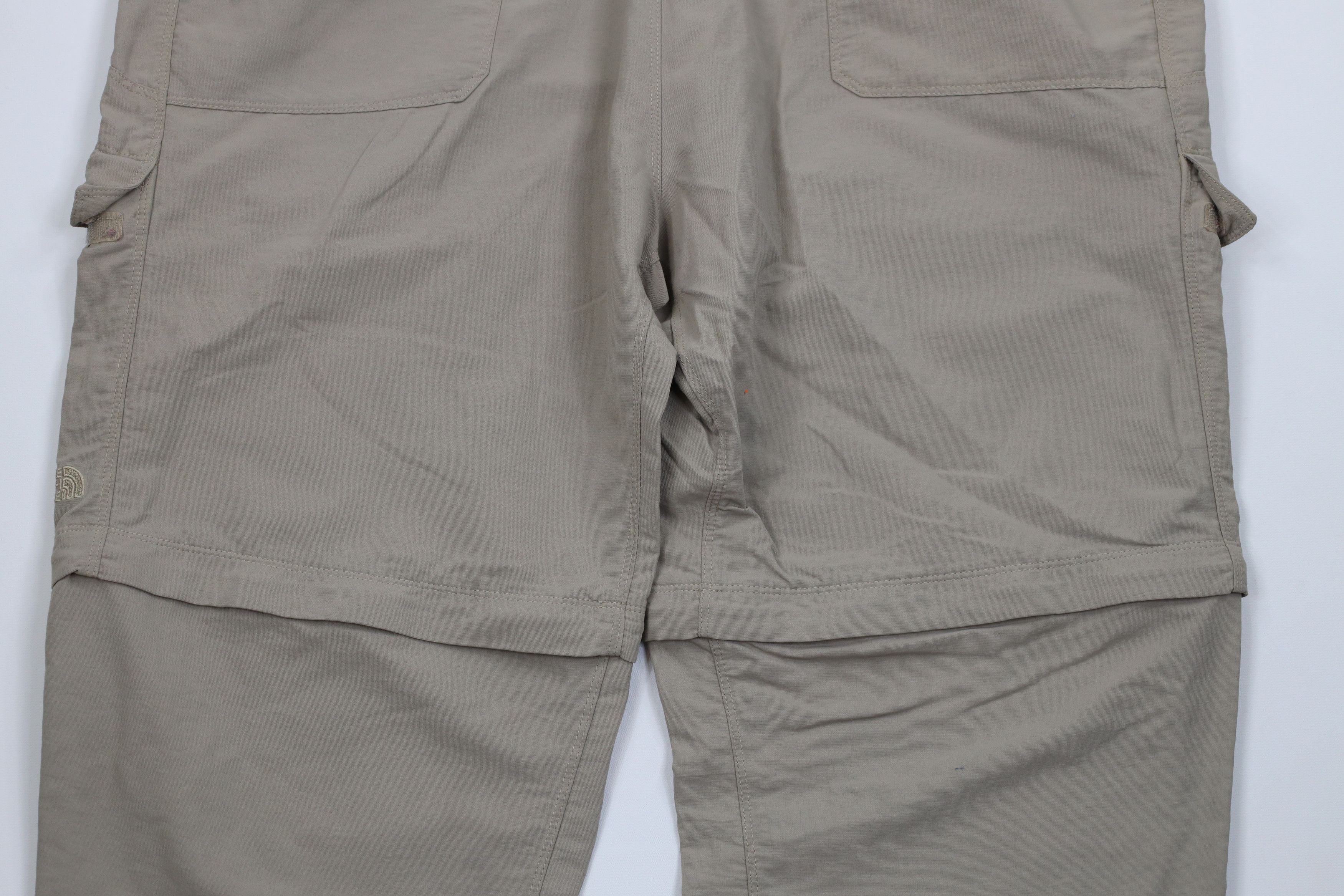 The North Face Vintage The North Face Wide Leg Convertible Cargo Pants Size US 38 / EU 54 - 13 Thumbnail