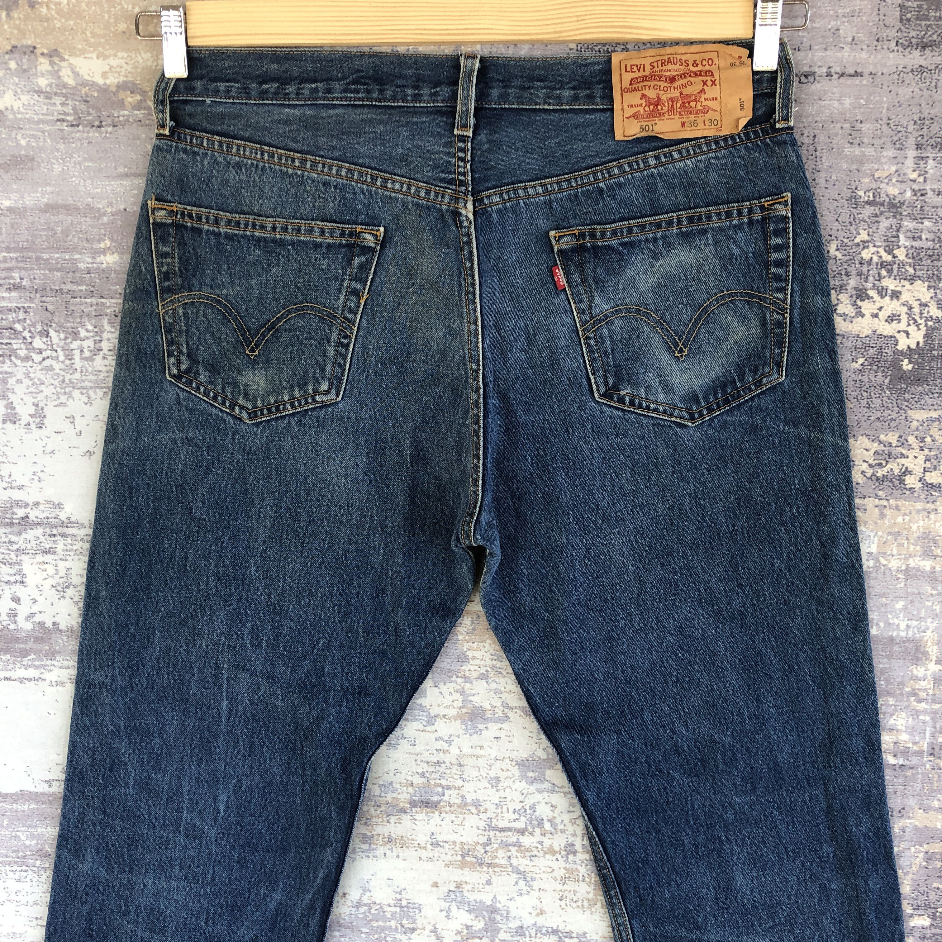 Levi's Vintage Levis 501 Faded Jeans Levi's Indigo Wash Denim Size US 34 / EU 50 - 4 Thumbnail