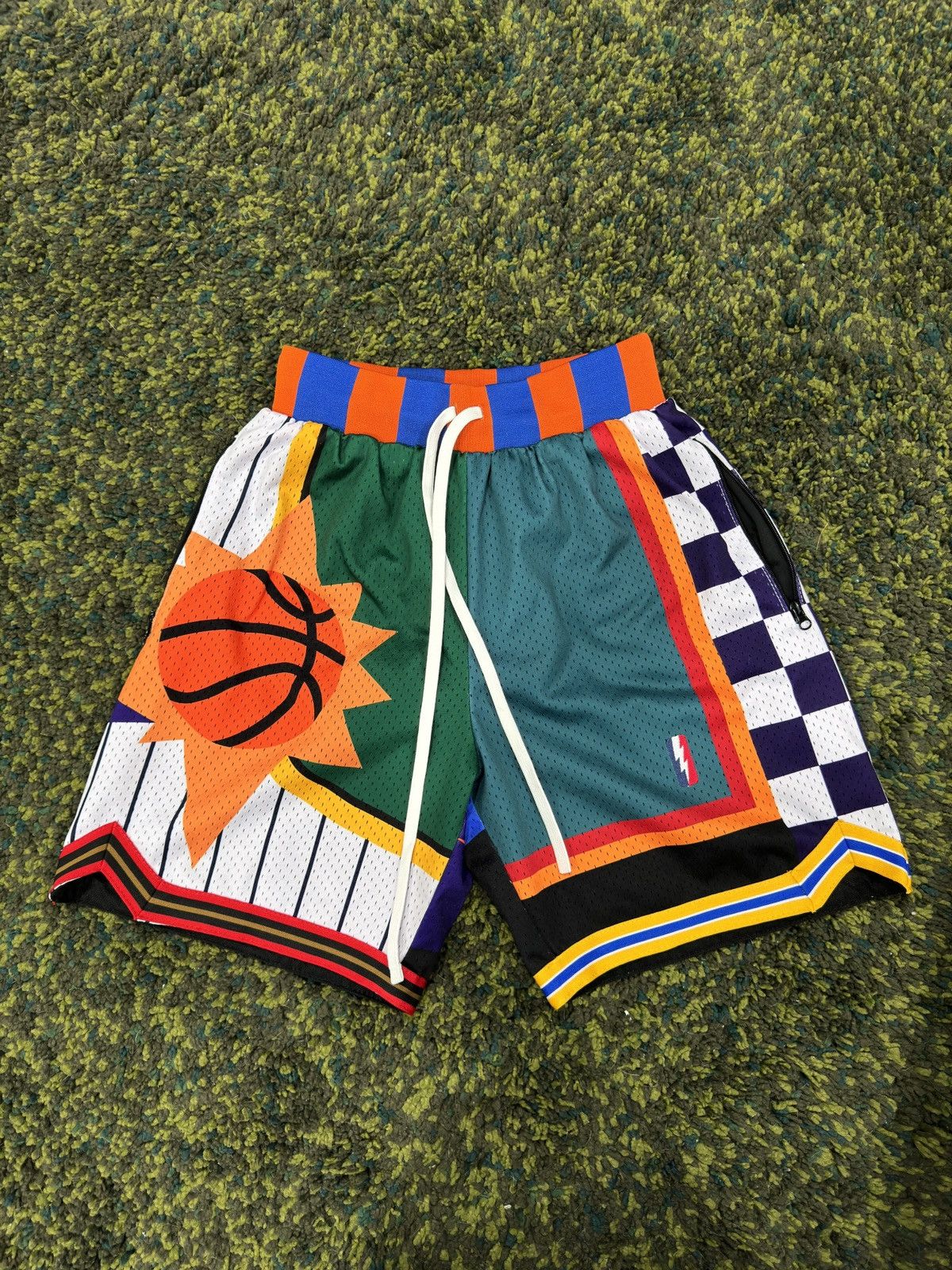 WHO 2024 CARES COLLECT SELECT SHORTS NEW