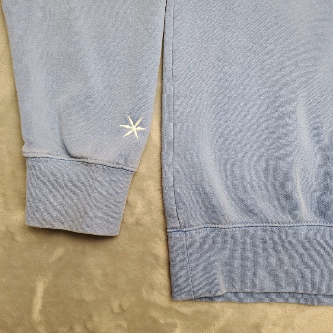 Vintage Discord Sweatshirt Mens Medium Blue Snowsgiving Fleece Pullover Crewneck Sweater Size US M / EU 48-50 / 2 - 3 Thumbnail