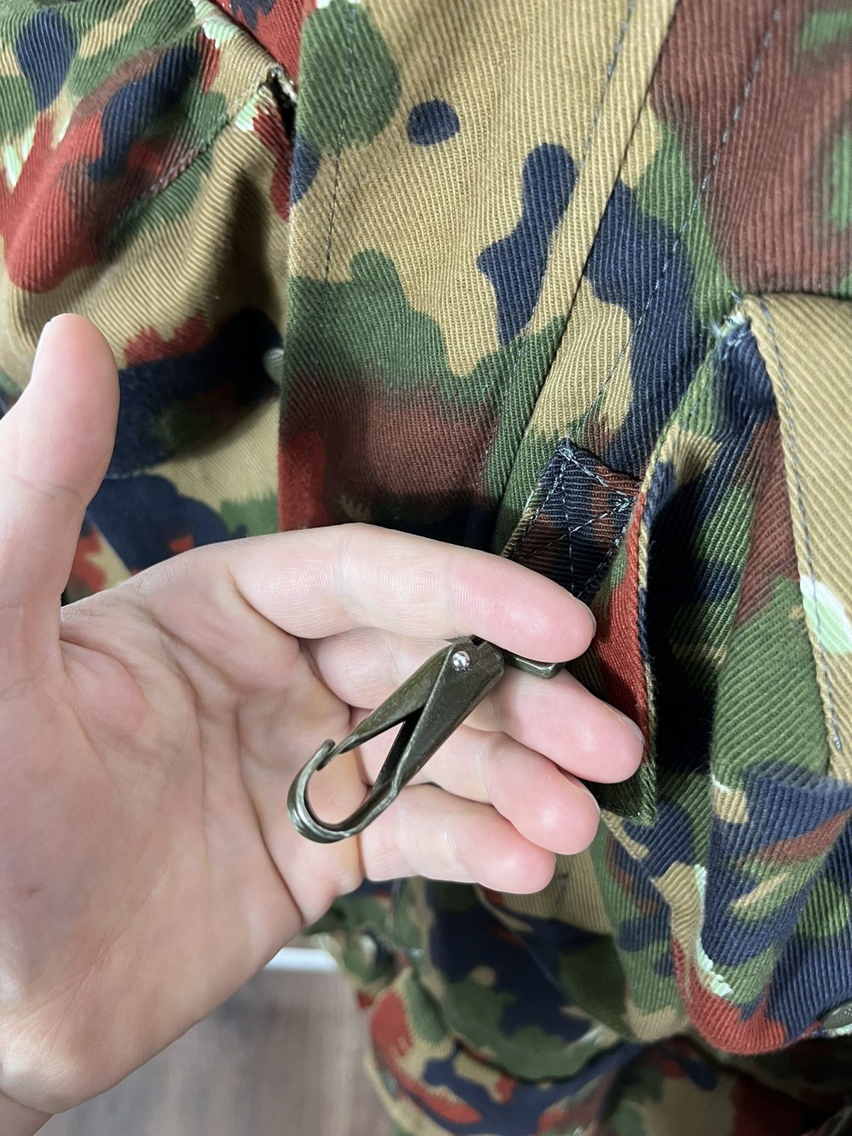Vintage Vintage Military Camo Jacket Size US XL / EU 56 / 4 - 12 Thumbnail