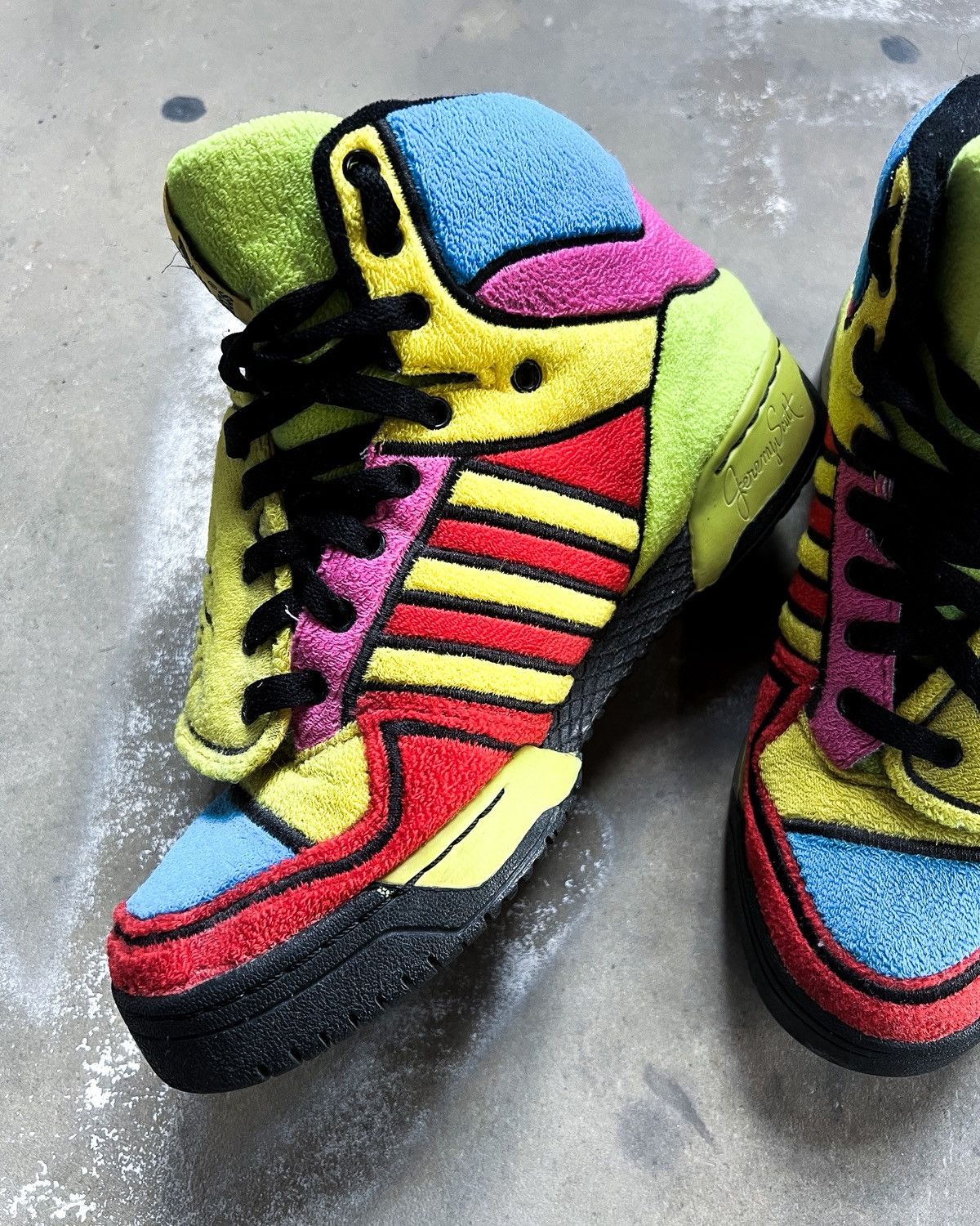 Jeremy Scott WINGS 2.0 RAINBOW TEDDY HIGH TOPS Size US 10 / EU 43 - 3 Thumbnail