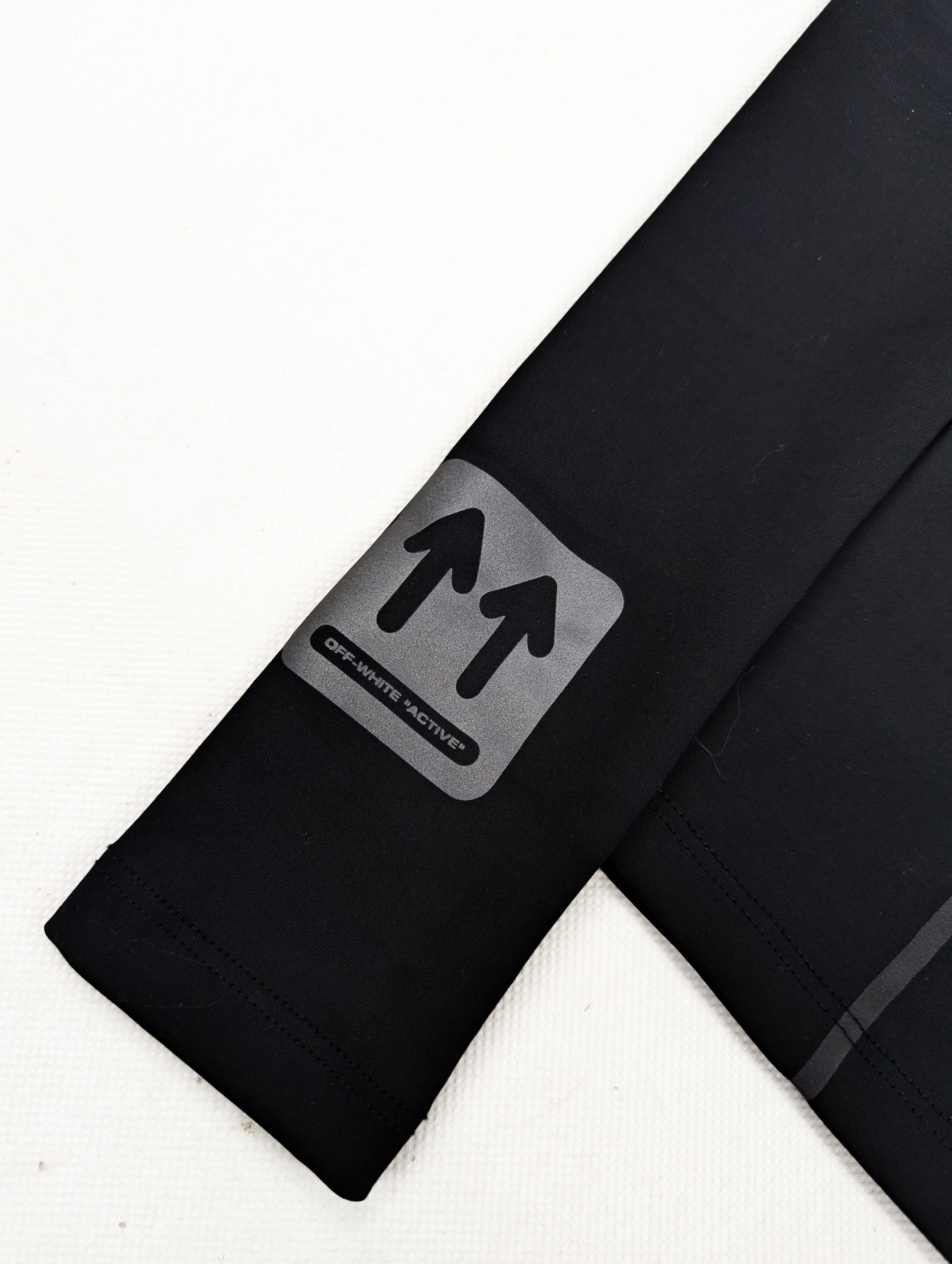 Off-White Off-white active sweatshirt S black Size S / US 4 / IT 40 - 2 Thumbnail
