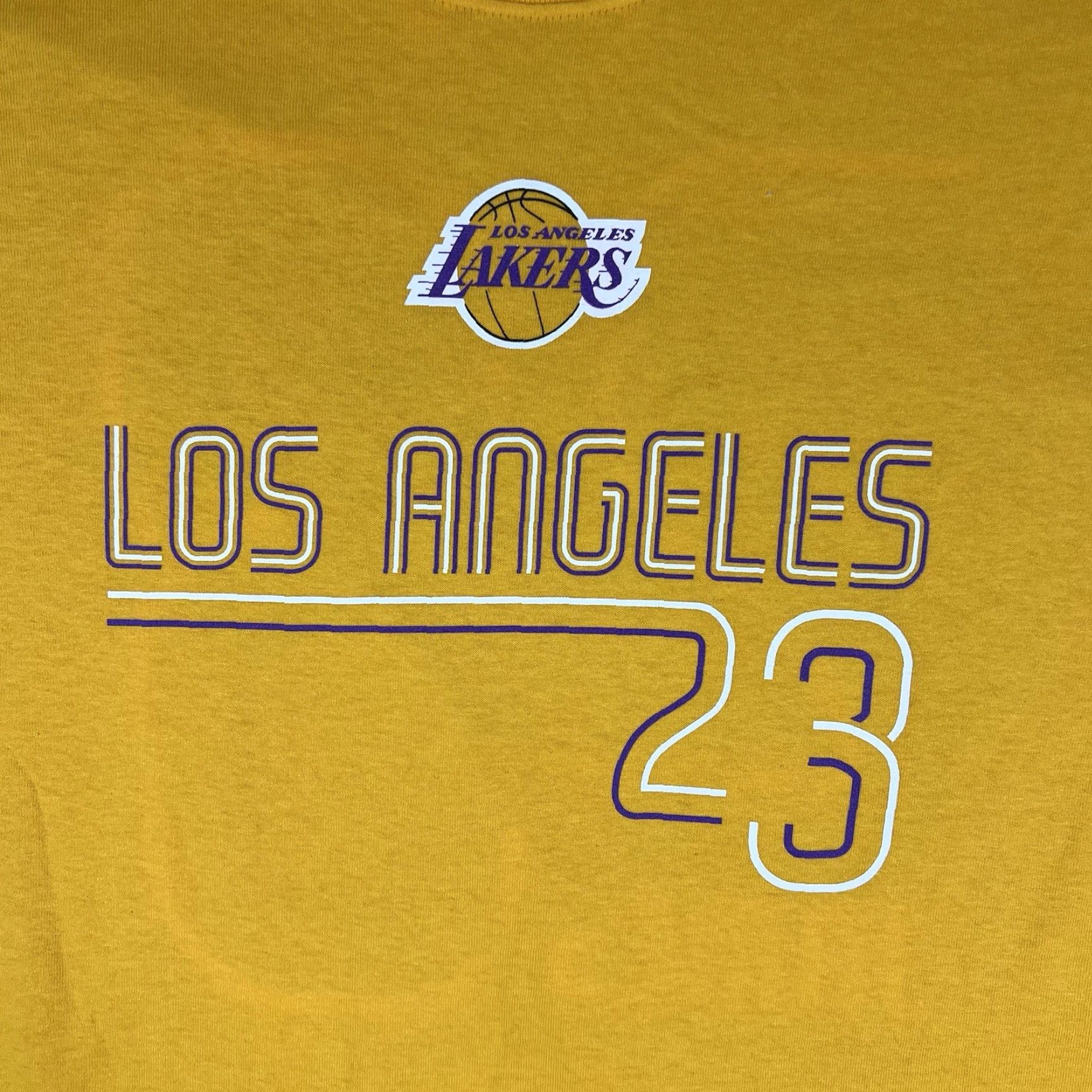 Gildan Gildan T-Shirt Large Los Angeles Lakers LeBron James Yellow Heavy Cotton Men's Size US L / EU 52-54 / 3 - 2 Thumbnail