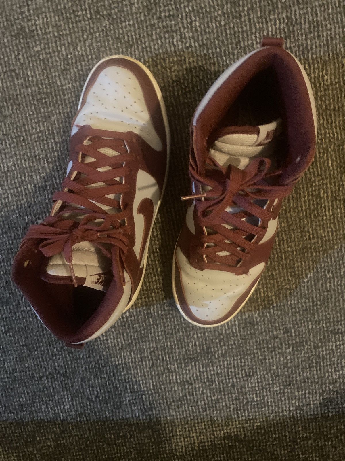 Nike Nike Dunks Burgundy Size US 8 / EU 41 - 6 Thumbnail