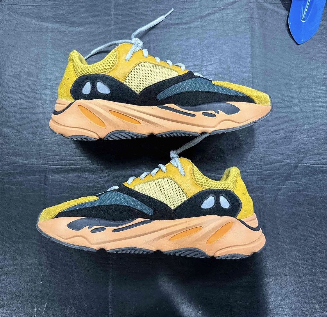 Yeezy Yeezy 700 Sun size 12 Size US 12 / EU 45 - 2 Thumbnail