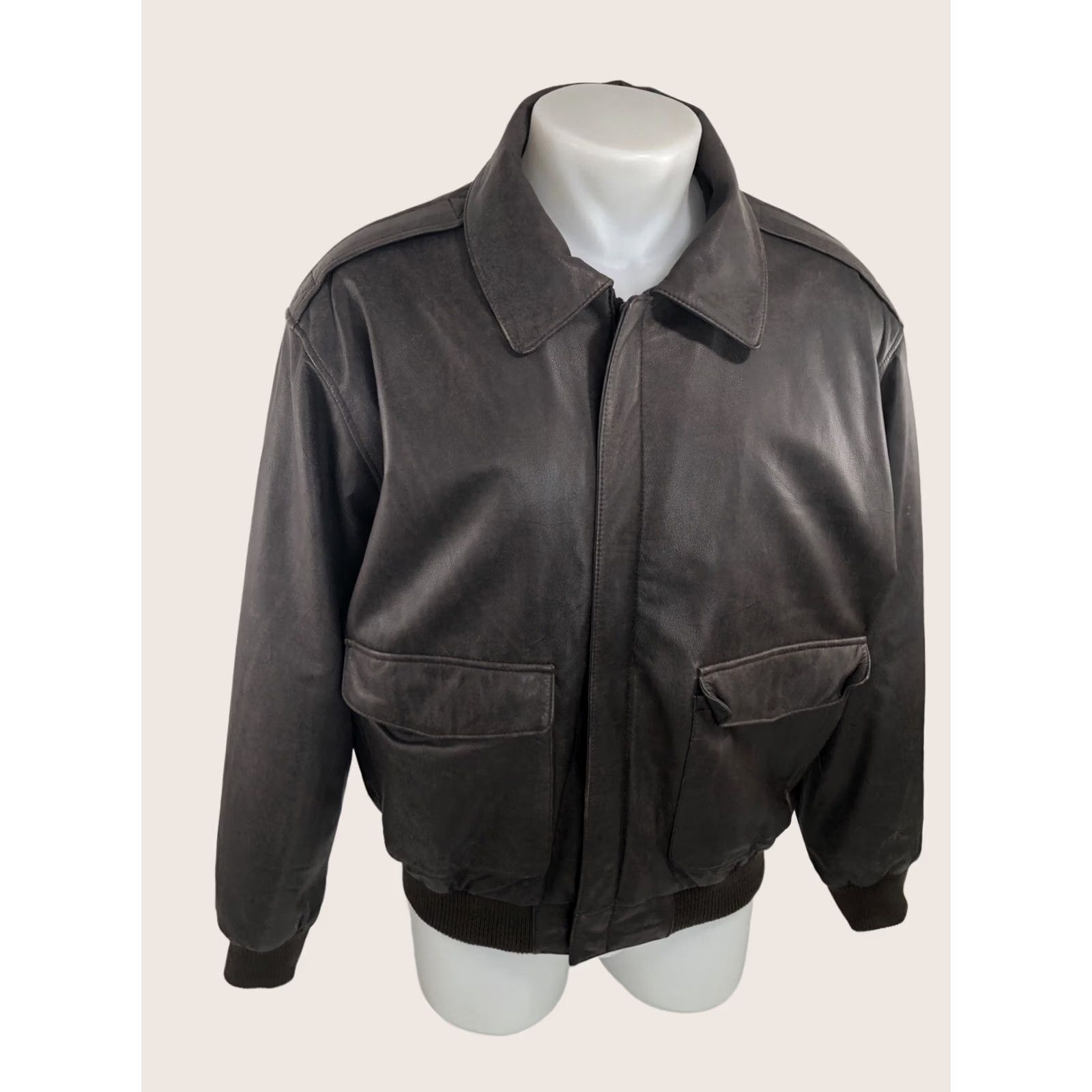 Orvis ORVIS Leather Bomber Jacket Mens L Brown Fish Theme Leather Bomber Jacket Mens L Brown Fish Theme Size US L / EU 52-54 / 3 - 1 Thumbnail