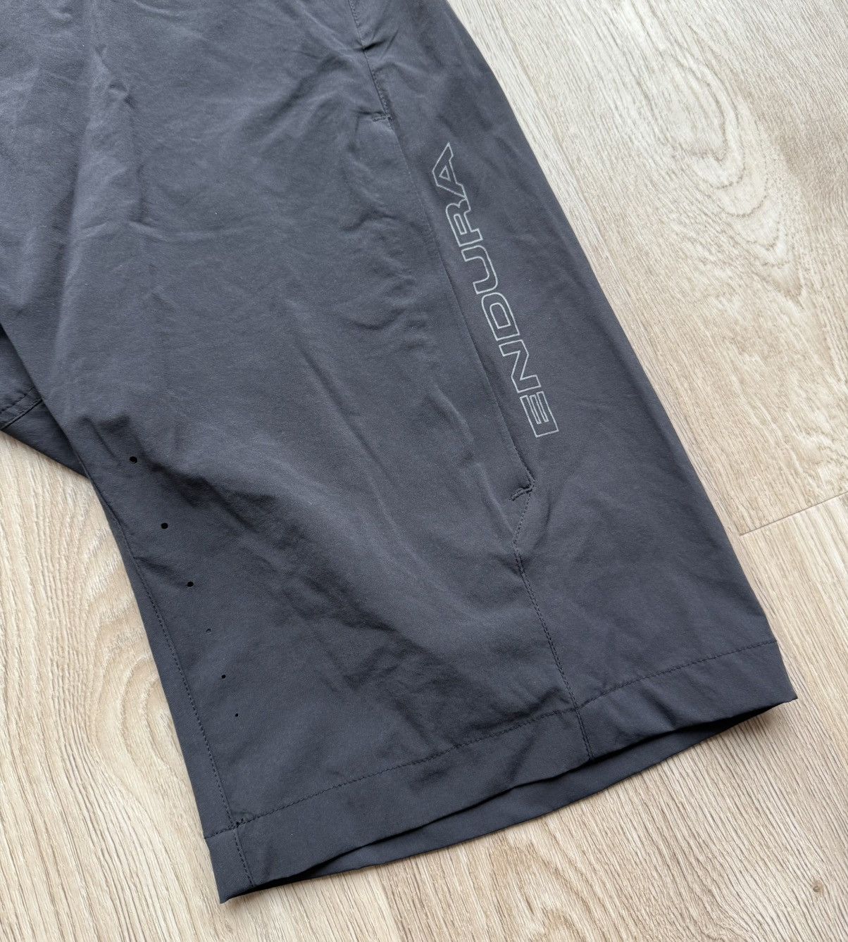 Vintage Endura x2 Foyle and Mesh Clickfast Liner S'track II Shorts Size US 36 / EU 52 - 5 Thumbnail