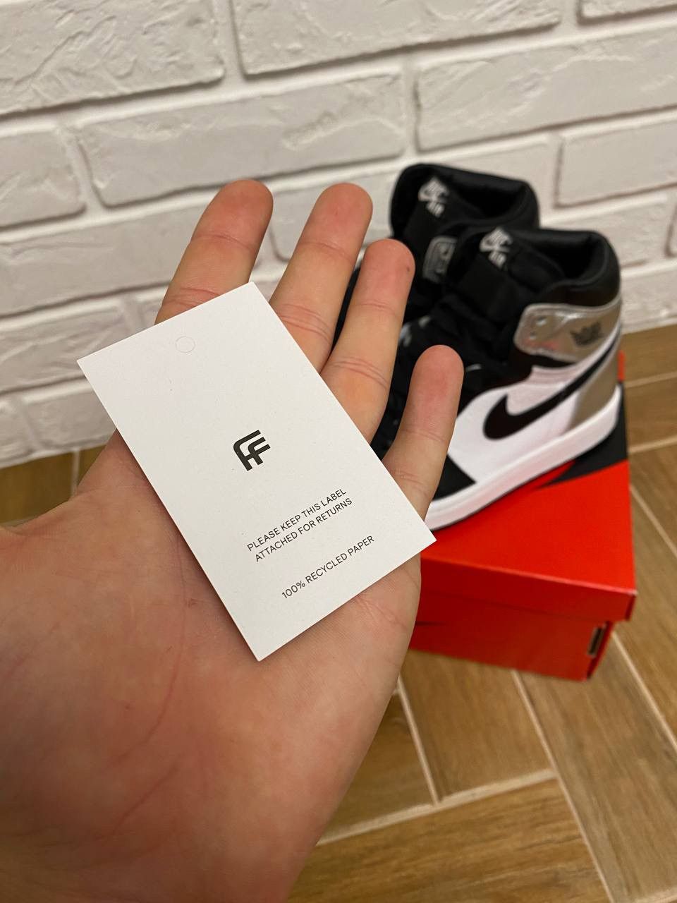 Jordan Brand Nike Jordan 1 Retro High Silver Toe (W) CD0461-001 Size US 6.5 / IT 36.5 - 8 Thumbnail