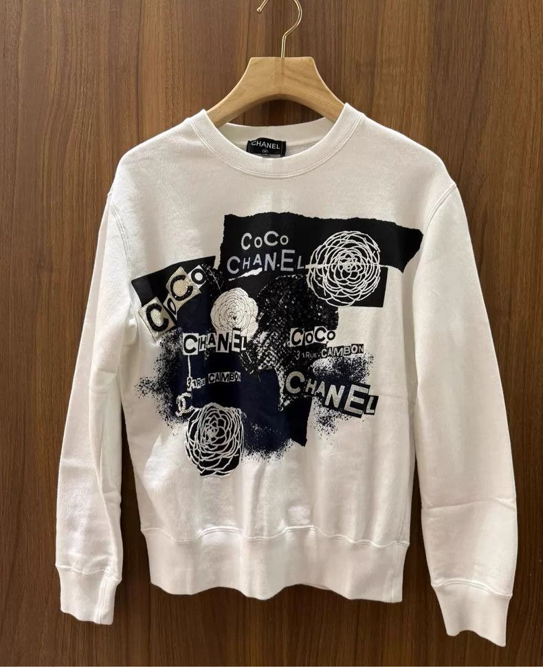 Chanel Chanel Camelia graffiti sweatshirt Size S / US 4 / IT 40 - 1 Thumbnail