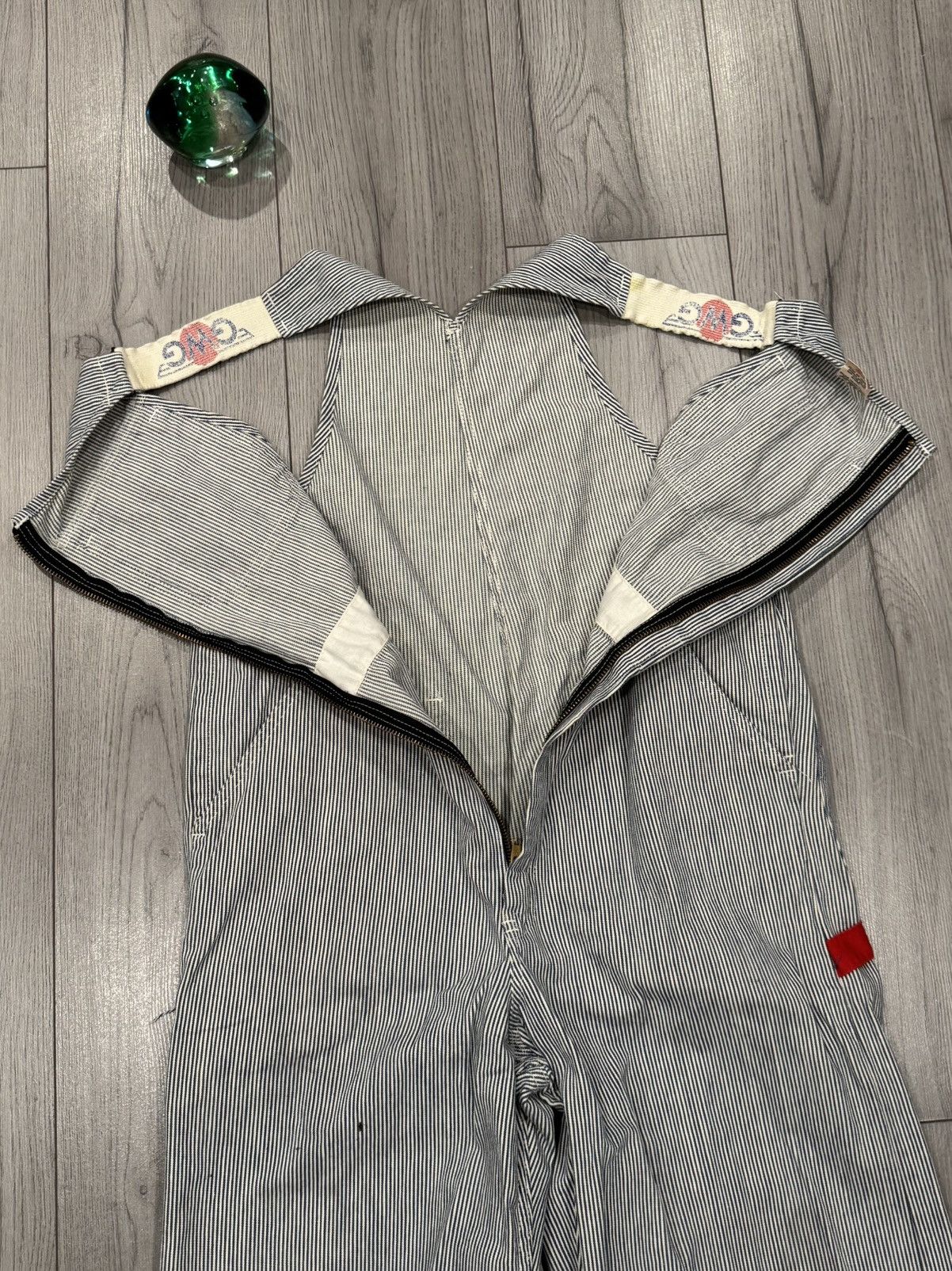 Vintage Vintage GWG Red Strap Hickory Striped Bib Overalls Size 38 Size US 38 / EU 54 - 10 Thumbnail