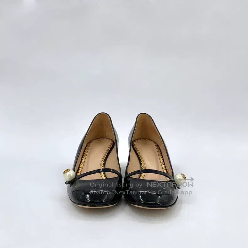 Gucci Gucci Black round toe pearl buckle Mary Jane high heels Size US 6 / IT 36 - 3 Thumbnail