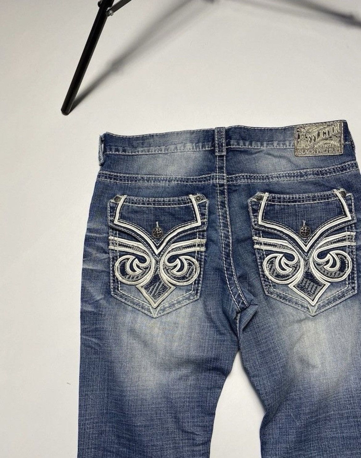 Affliction Y2K Affliction Cross Embroidered Logo Jeans Like Chrome Size US 32 / EU 48 - 7 Thumbnail