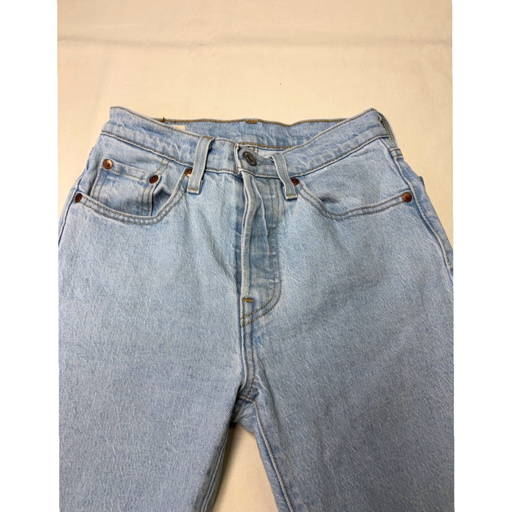 Levi's Levi's 501 Premium Original Straight Jeans Light Wash Regular Women 24 W26 Inseam 26.5 Button Fly 5-Pocket Denim High Rise Size 42" / US 20 - 2 Thumbnail