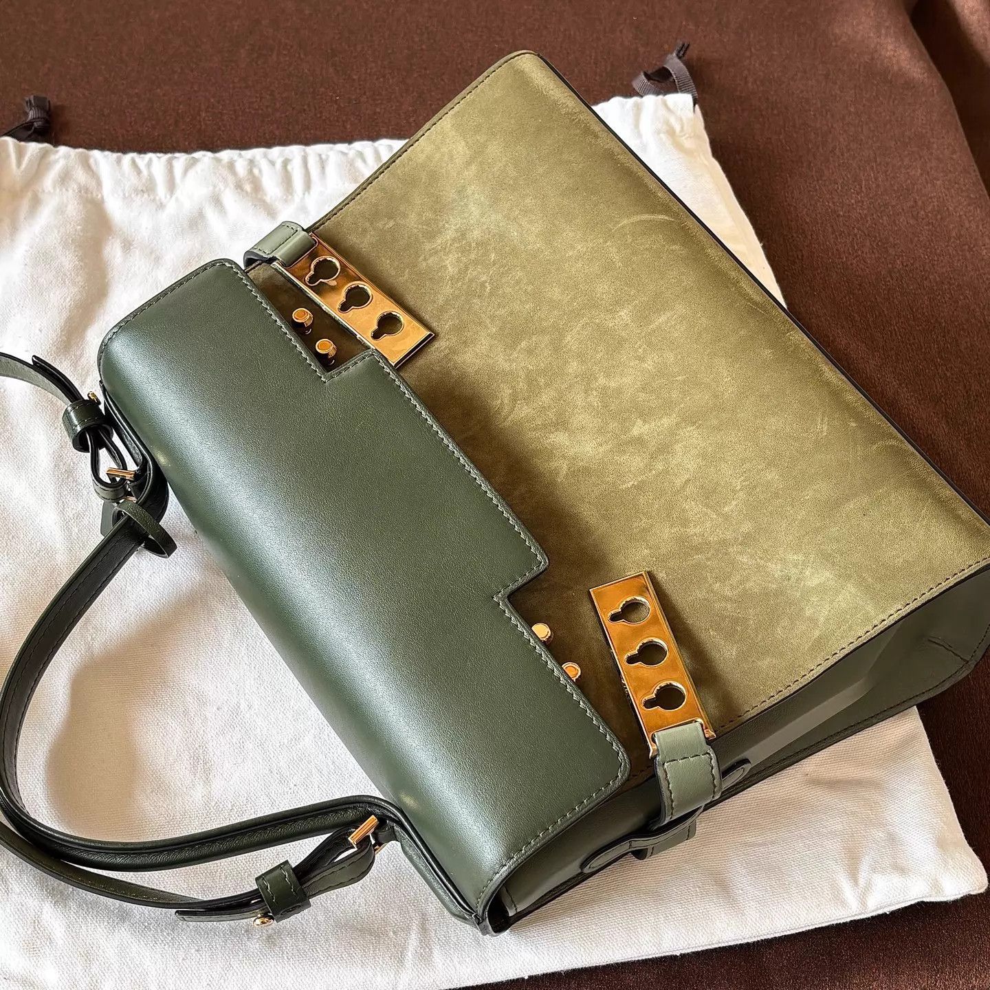 Delvaux Delvaux Tempête MM PineGreen Calfskin Wmn Adjustable Strap Size ONE SIZE - 8 Thumbnail