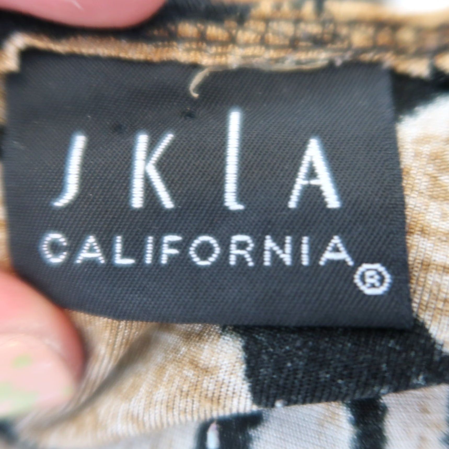 Vintage VINTAGE 90s brown tiger stripe Tank w/ jewels JKLA California L Shirt Mens Size L / US 10 / IT 46 - 4 Thumbnail