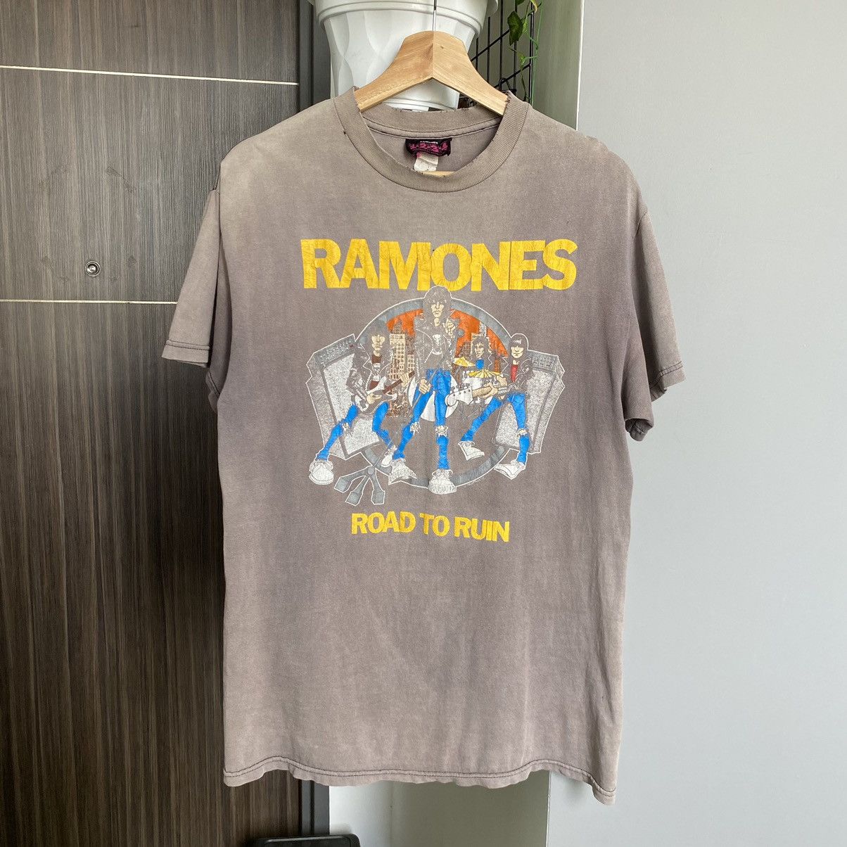 image of Band Tees x Rock T Shirt Thrashed Faded Vintage Ramones Road To Ruin Punk Band Tee in Faded Black (