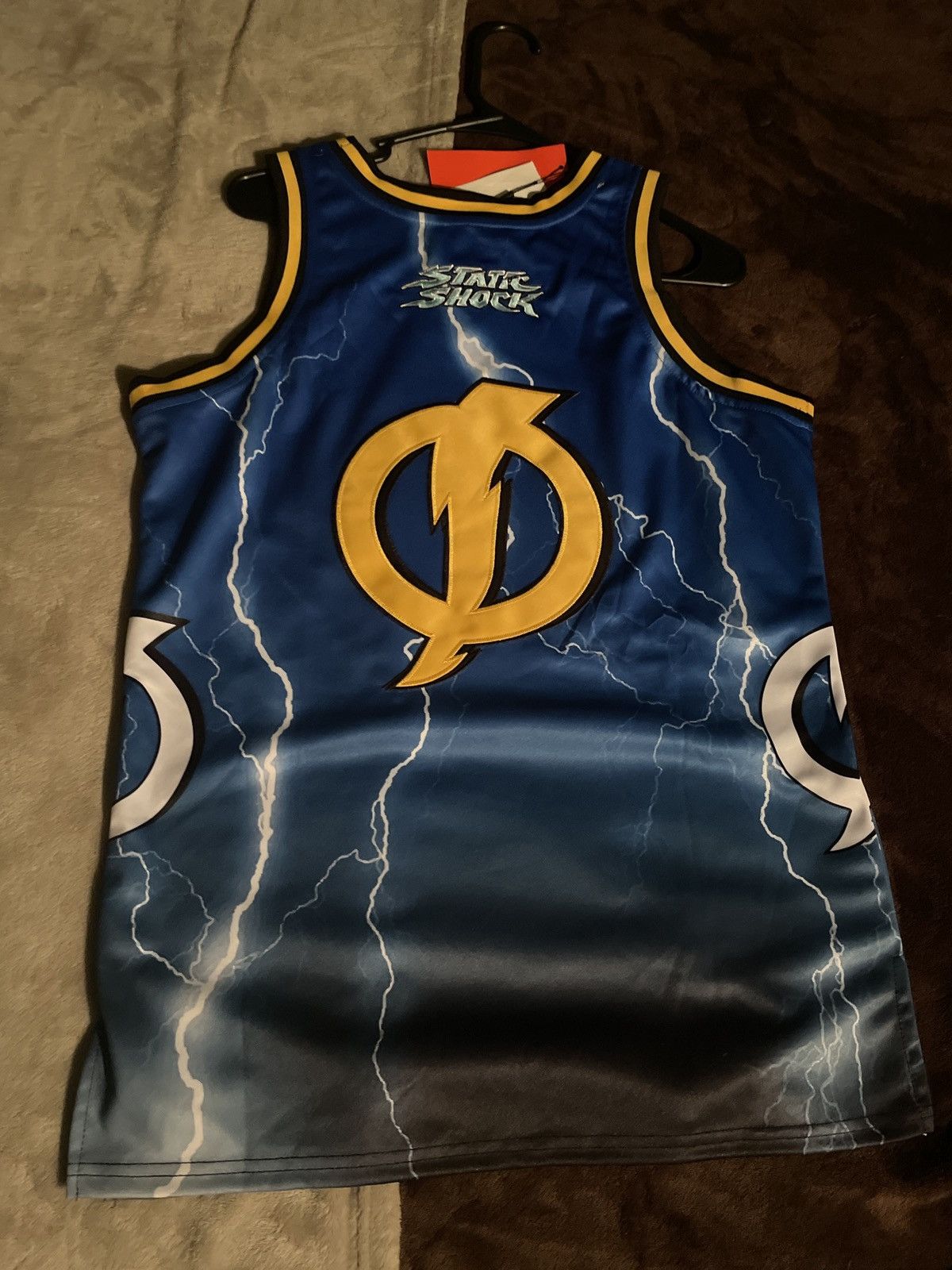 Other Brand new medium Blue Static Shock HGC basketball jersey Size US S / EU 44-46 / 1 - 3 Thumbnail