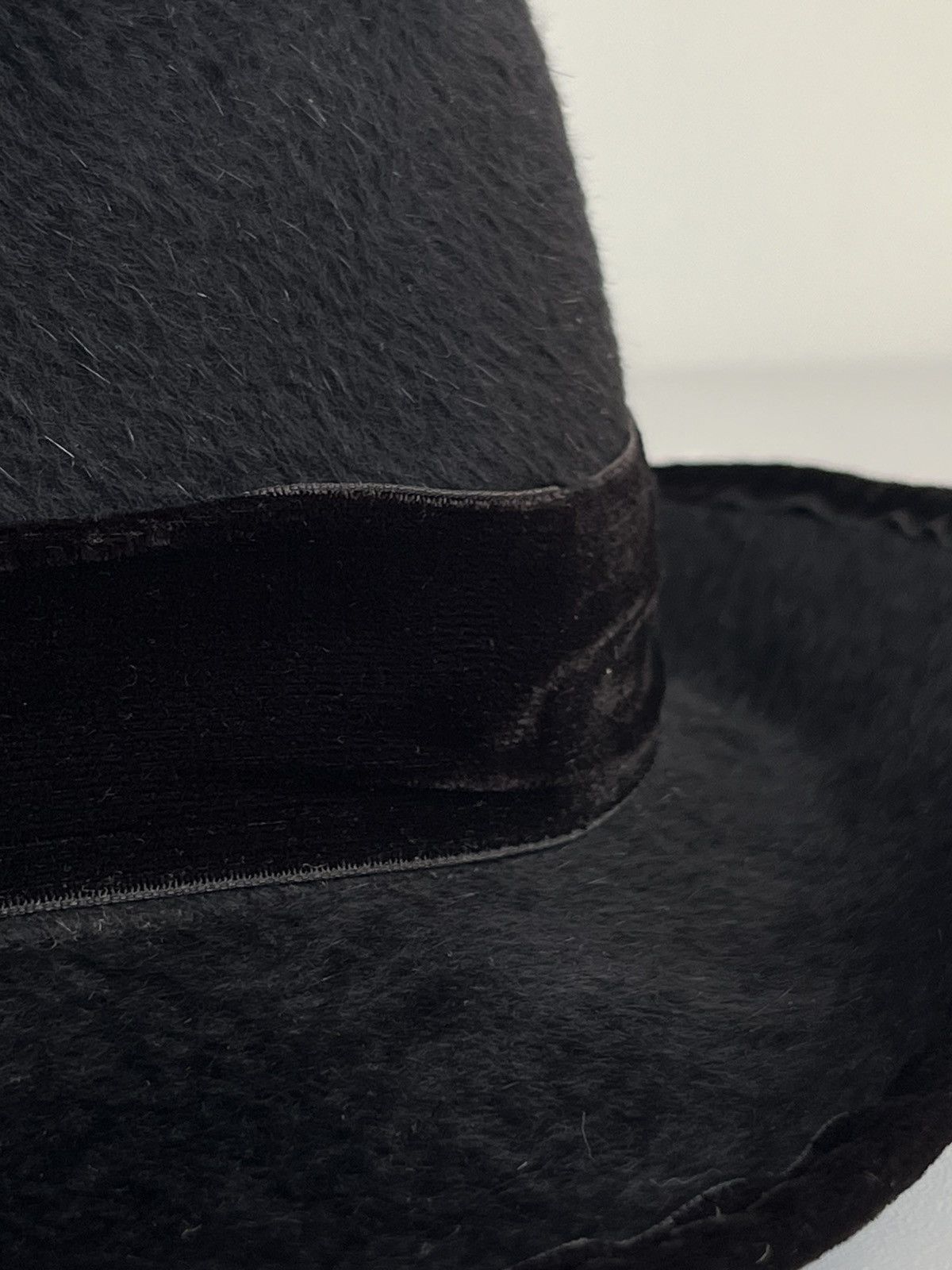 Number (N)ine Iconic archive Number Nine AW2007 runway beaver preacher hat Size ONE SIZE - 9 Thumbnail