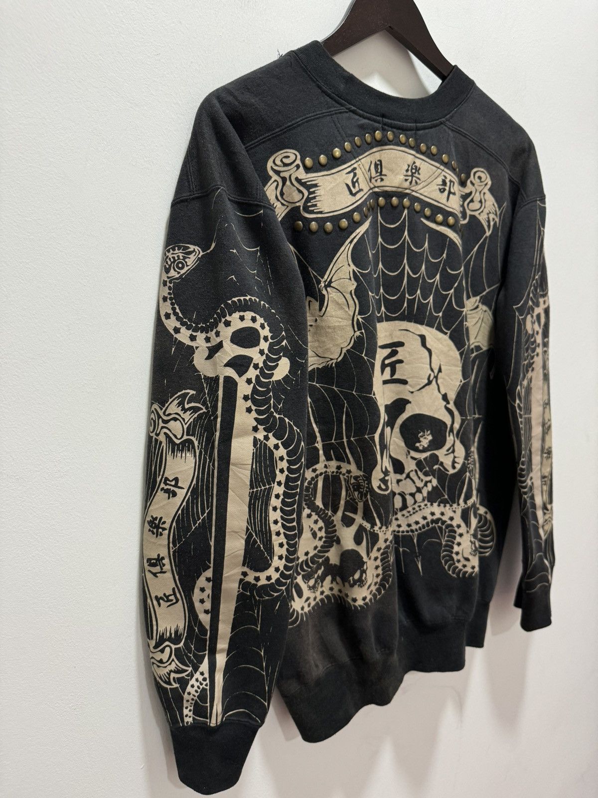 Vintage SKELETON DOUBLE HEADED SNAKE EYE OVER PRINT DECOLOURISE Size US L / EU 52-54 / 3 - 5 Thumbnail
