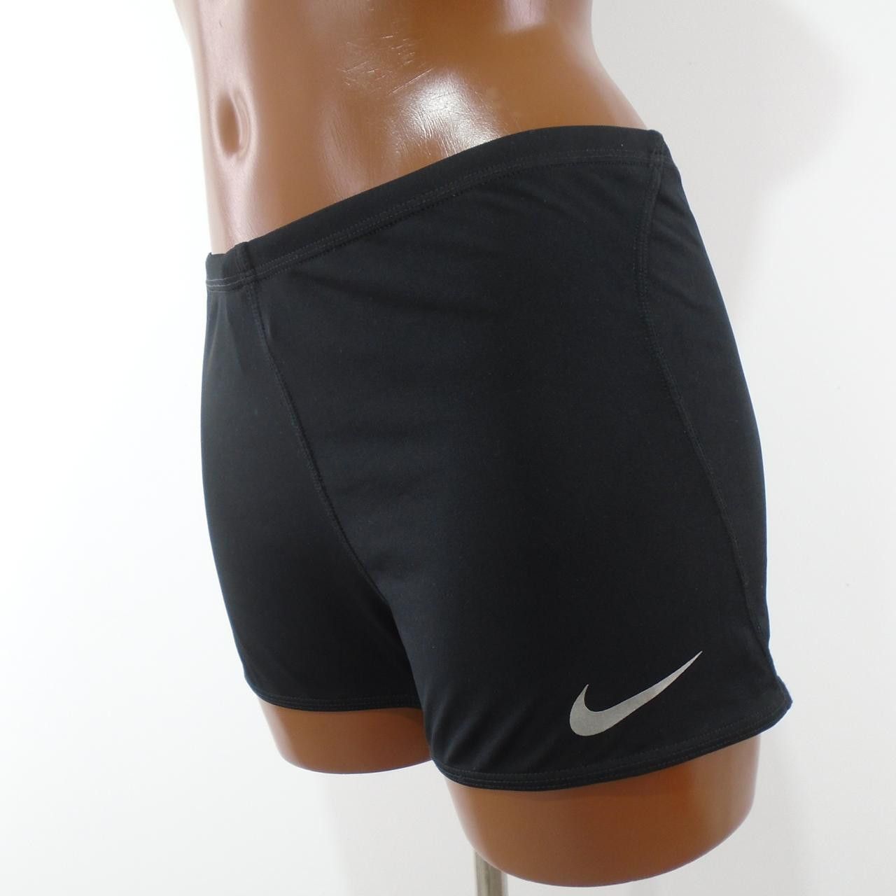 Nike Women's Shorts Nike Size 36" / US 14 / IT 50 - 2 Thumbnail