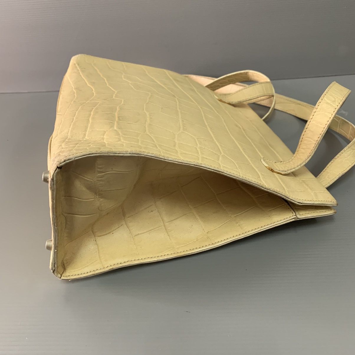 Versace Gianni Versace Leather Shoulder Bag Size ONE SIZE - 7 Thumbnail