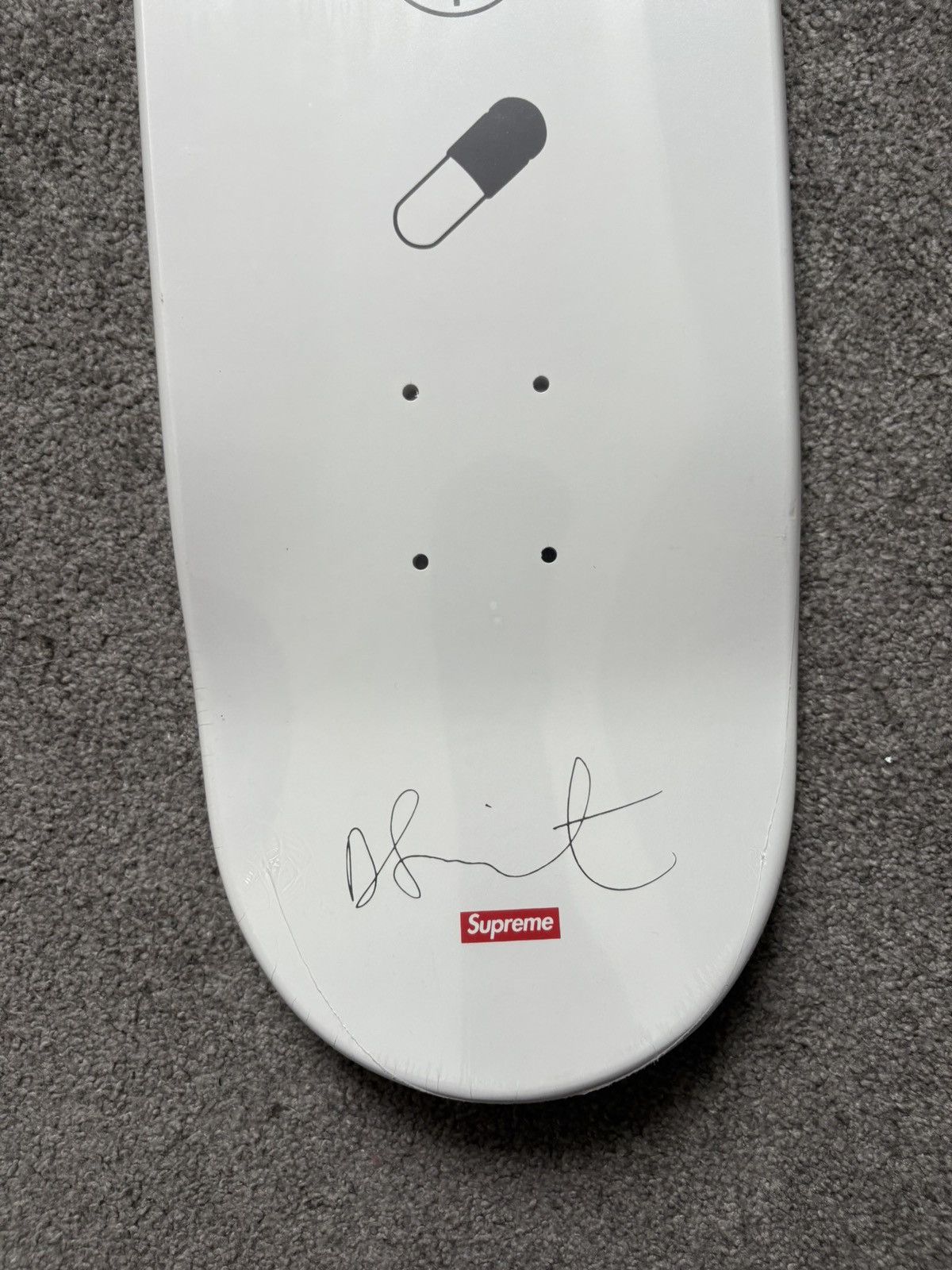 Supreme 2009 Supreme x Damien Hirst Spot Skateboard #4 - Sealed Size ONE SIZE - 8 Thumbnail
