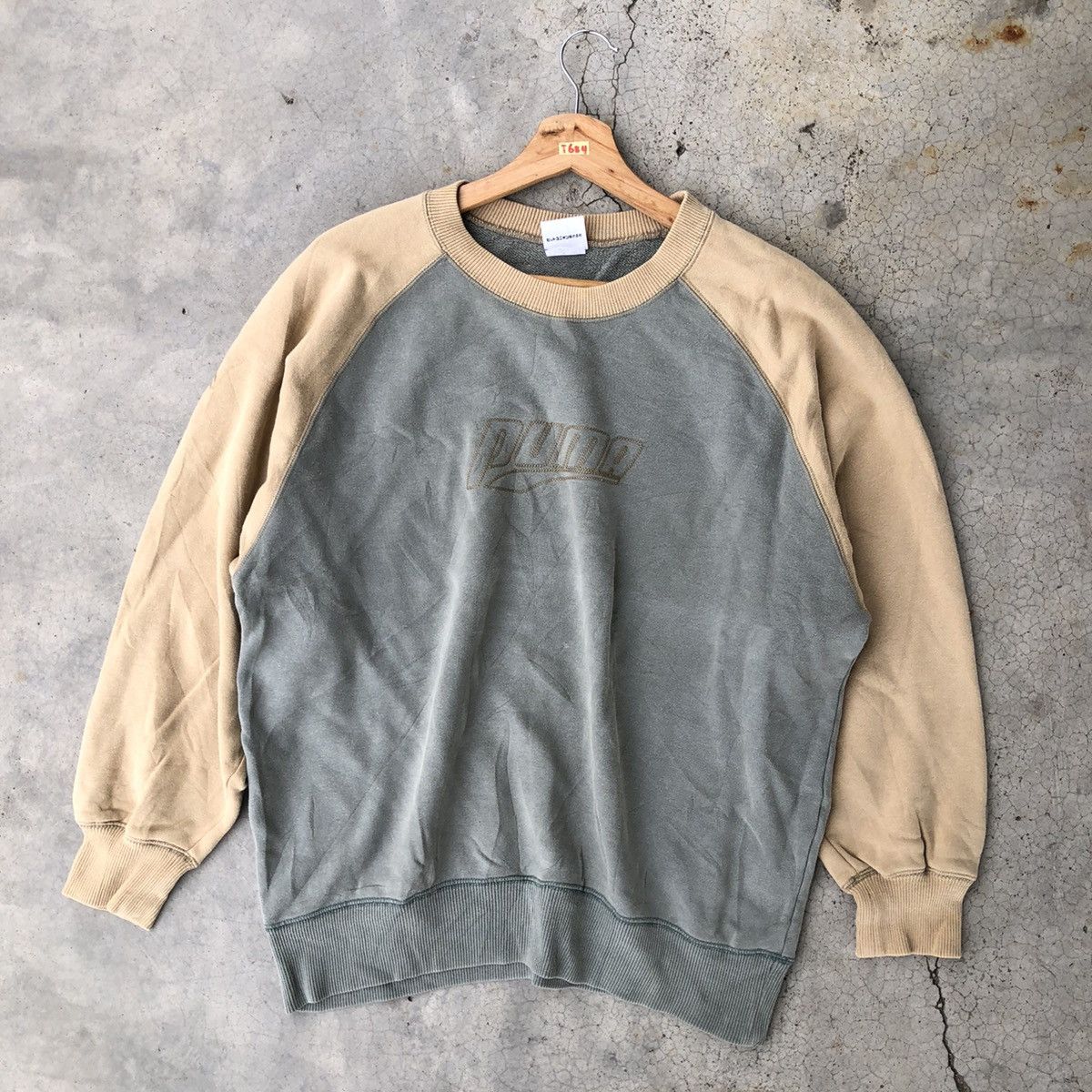 Aran Sweater Market 🔴Japanese Puma Sweatshirt Embroidered Logo Vintage Style Size US XL / EU 56 / 4 - 1 Thumbnail