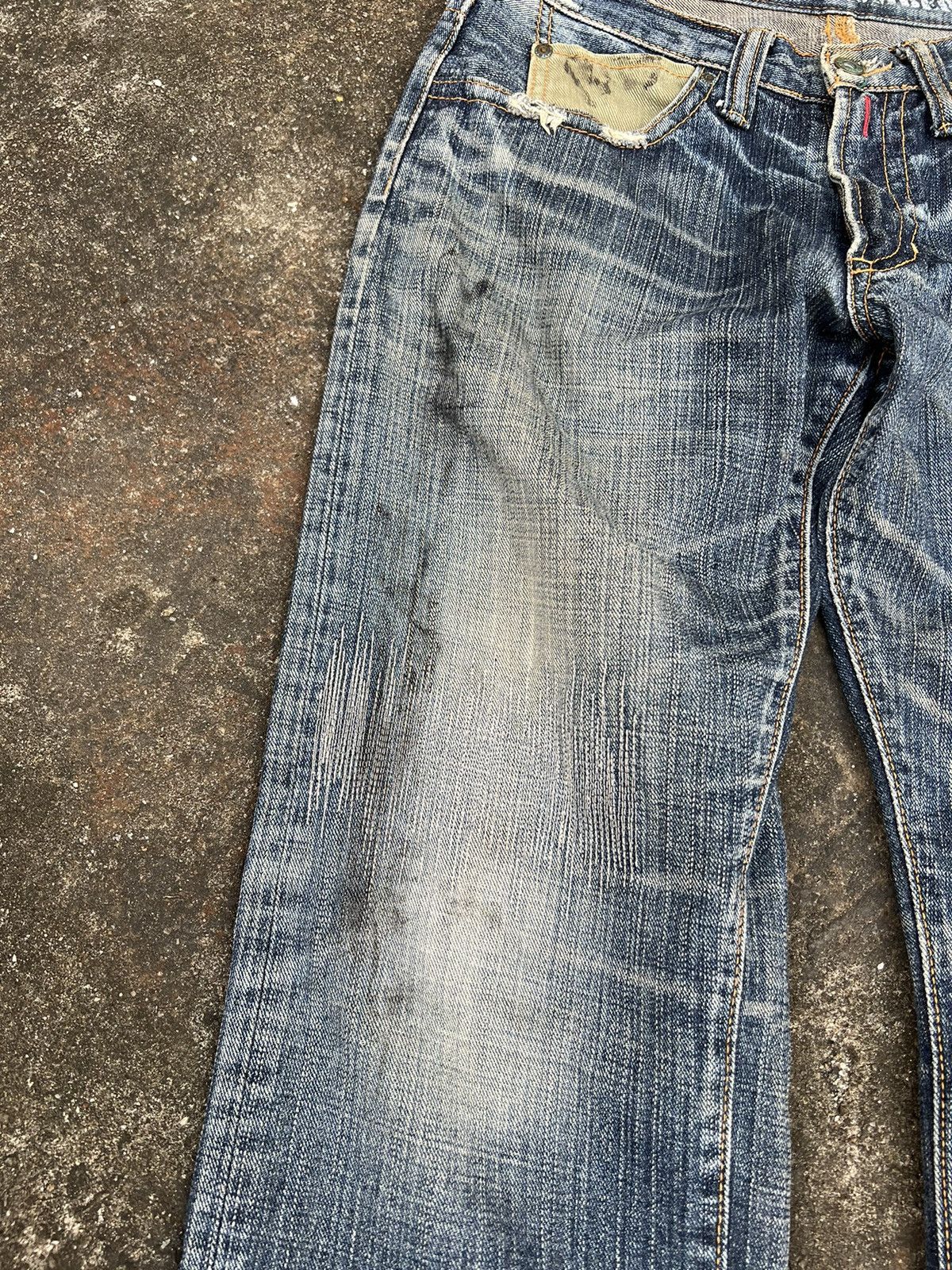 Japanese Brand × Vintage VINTAGE BACK NUMBER DISTRESSED JEANS Size US 31 - 3 Thumbnail