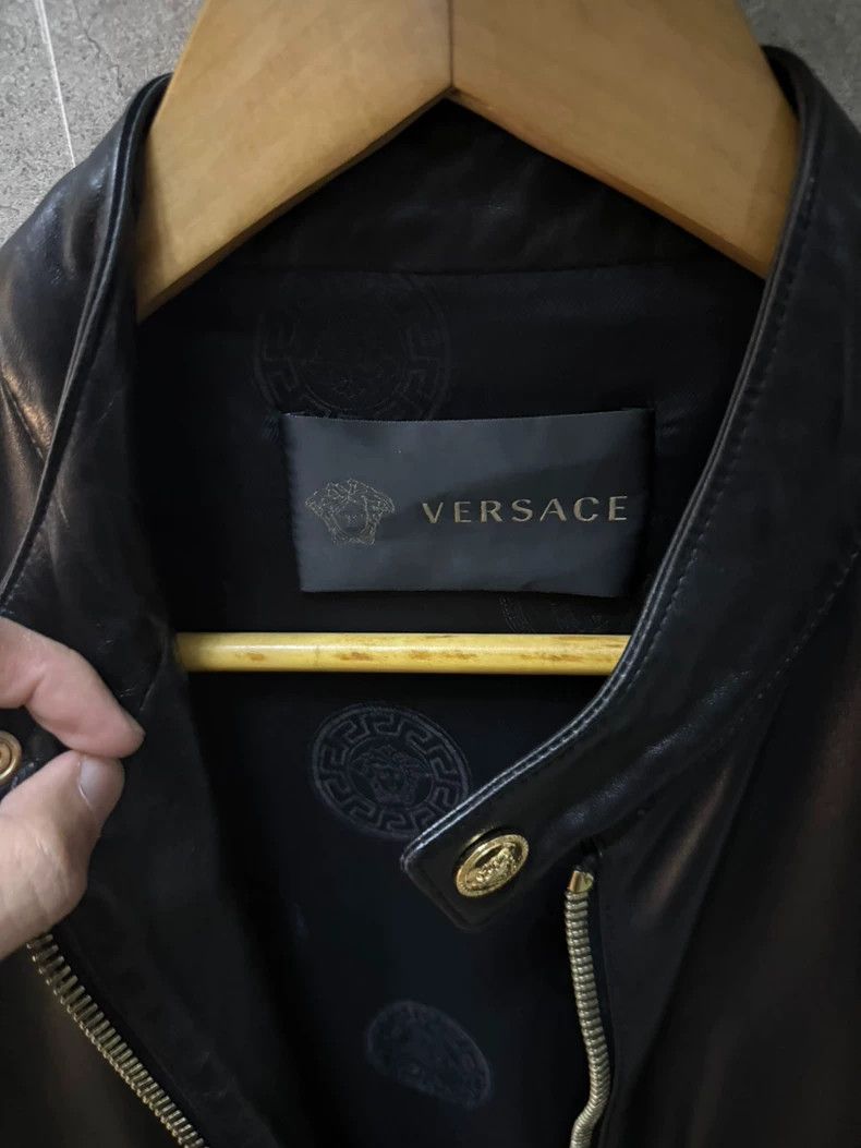 Versace Versace Slim-fit leather jacket Size US M / EU 48-50 / 2 - 4 Thumbnail