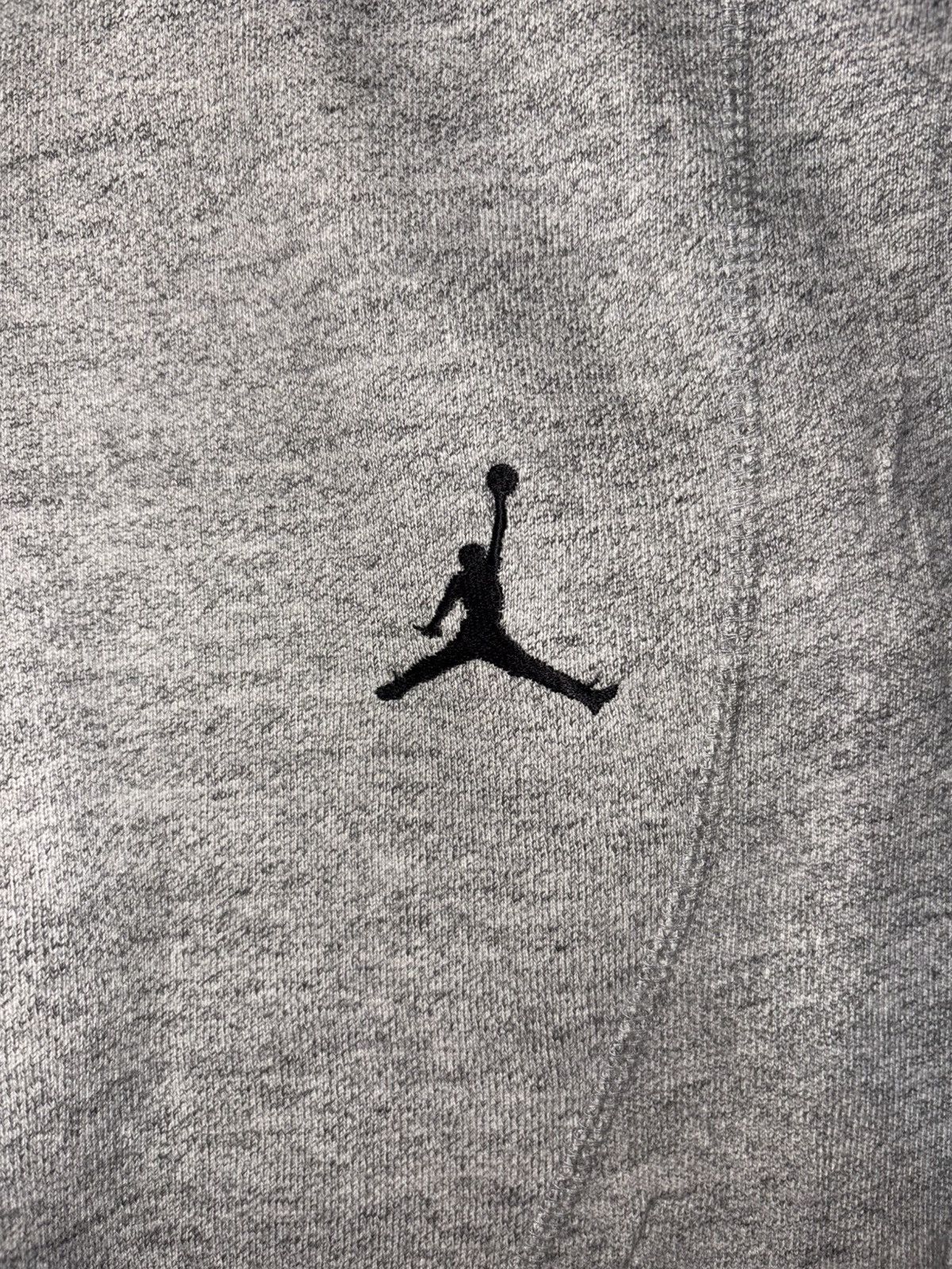 Jordan Brand Air Jordan Flight Fleece Sweatpants Grey XXL 2018 Vtg Style Size US 37 - 4 Thumbnail