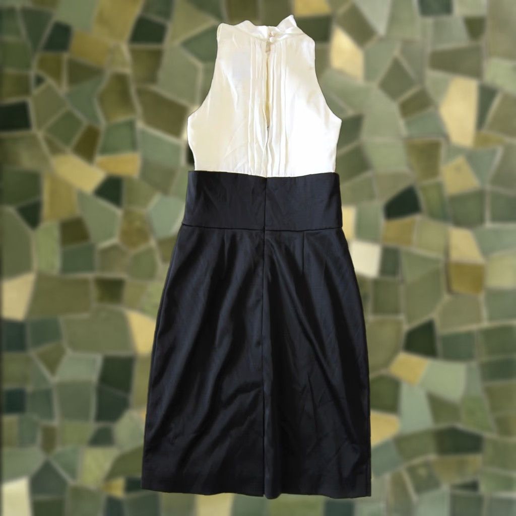 PrettyLittleThing Night Way Ivory Black Satin Sleeveless Mock Neck Floral Sheath Party Dress 4 Size S / US 4 / IT 40 - 1 Thumbnail