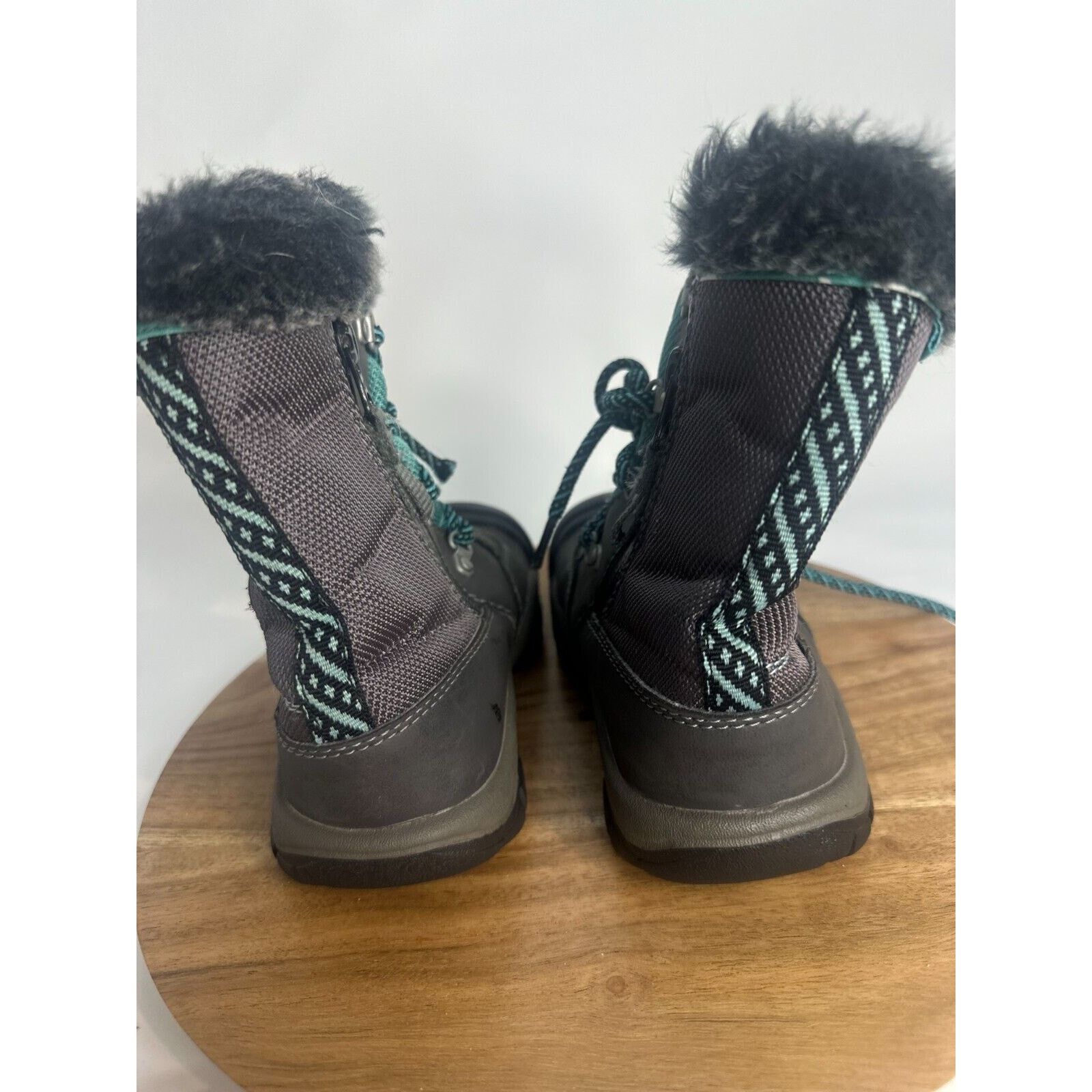 KEEN Keen Boots Size 11 Youth Winter Faux Fur Lined Speed Lace Size US 11 / IT 41 - 8 Thumbnail