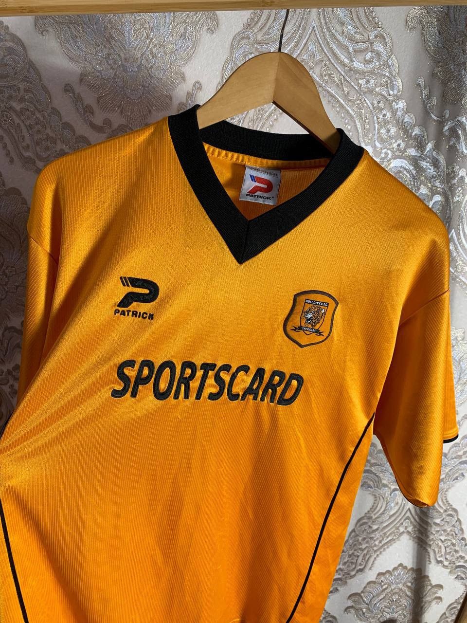 Vintage PATRICK FC HULL CITY ENGLAND SOCCER JERSEY RETRO Y2K 90s Size US XL / EU 56 / 4 - 3 Thumbnail