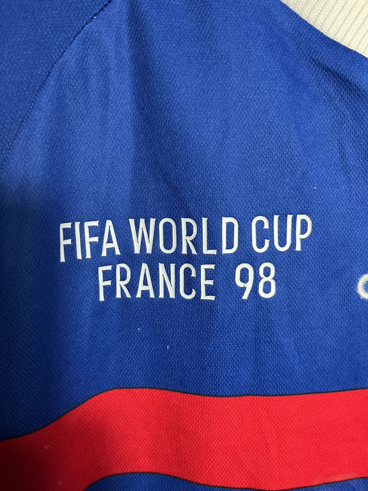 Adidas France 1998 World Cup Final Shirt FIFA REPLICA retro Zidane Size US M / EU 48-50 / 2 - 7 Thumbnail