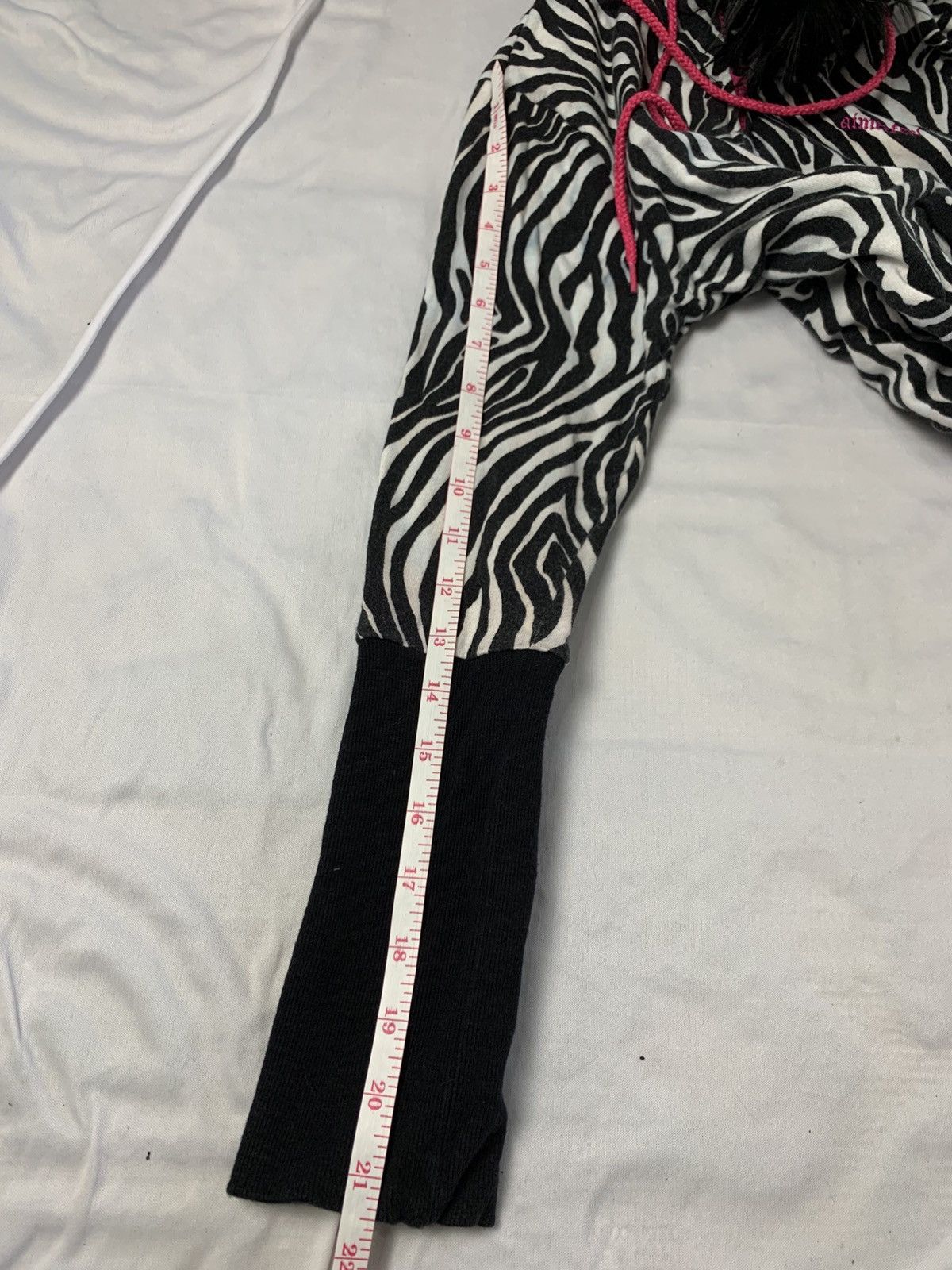 Le Grande Bleu (L.G.B.) Fur hoodie japanese style aimerfeel zebra vkei unfefined Size US S / EU 44-46 / 1 - 10 Thumbnail