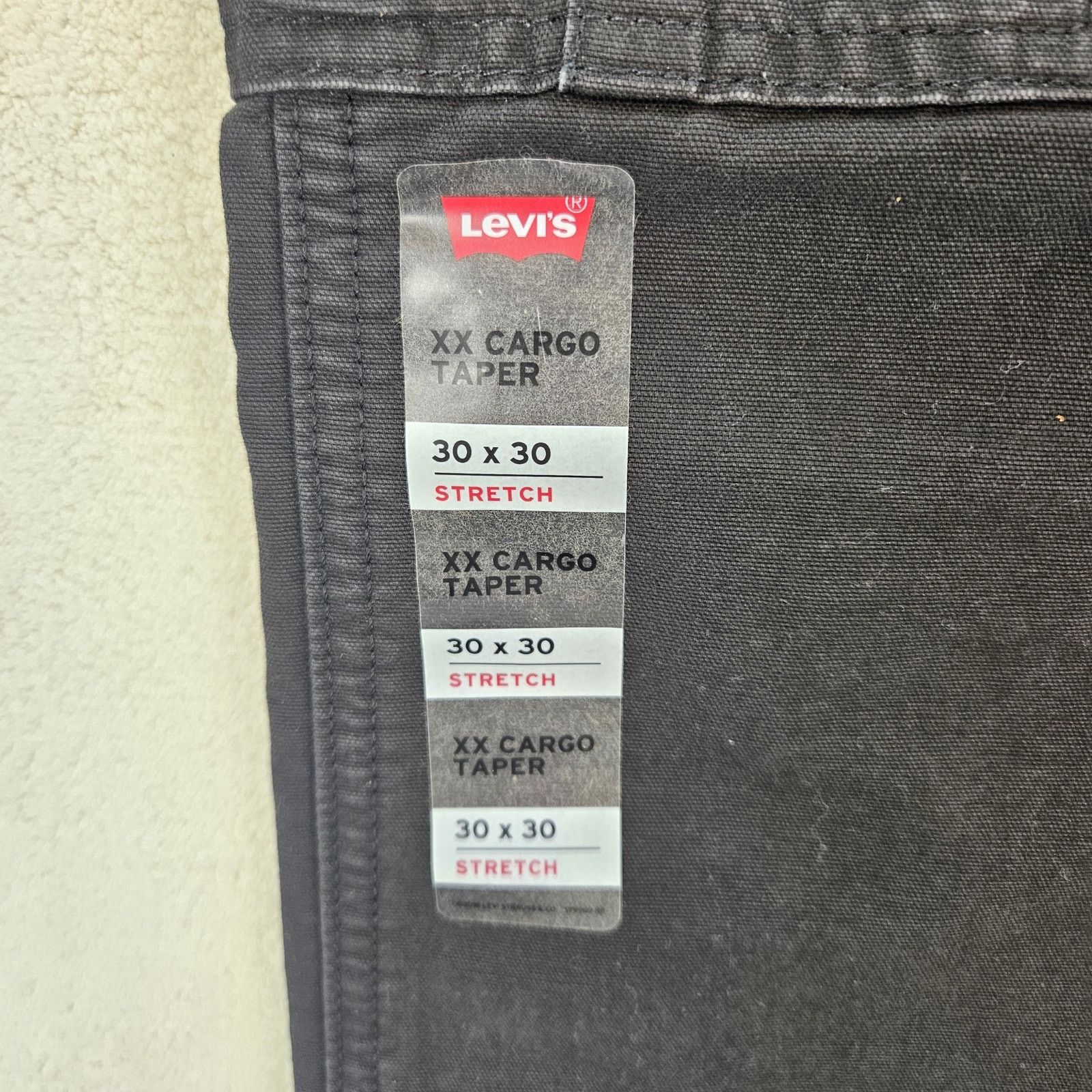 Levi's LEVI'S MEN'S 30X30 XX CARGO PANTS TAPER BLACK NWT Size US 30 / EU 46 - 5 Thumbnail