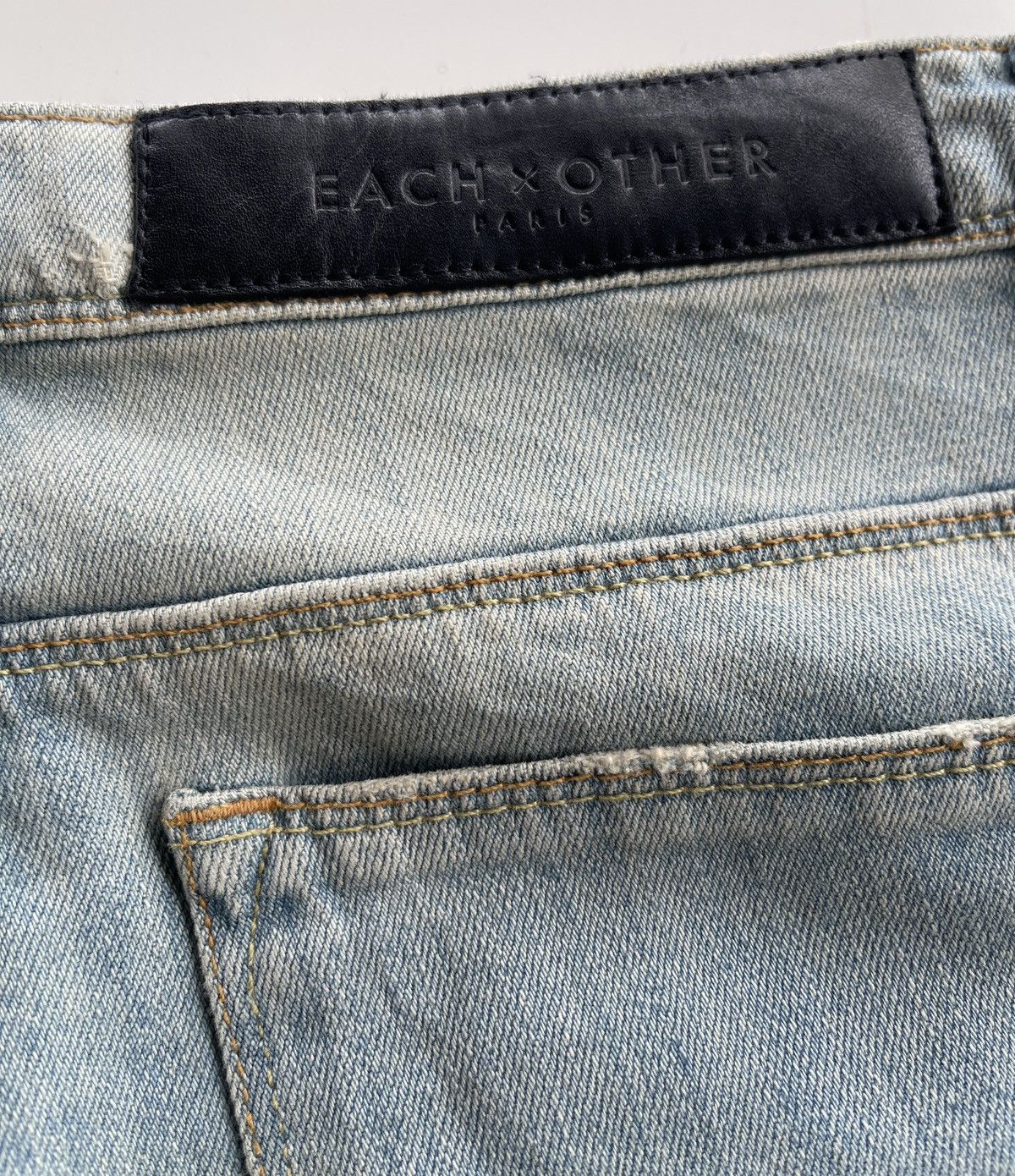 EACH x OTHER Each X Other Paris Boyfriend Distressed Jeans Size 31" - 11 Thumbnail