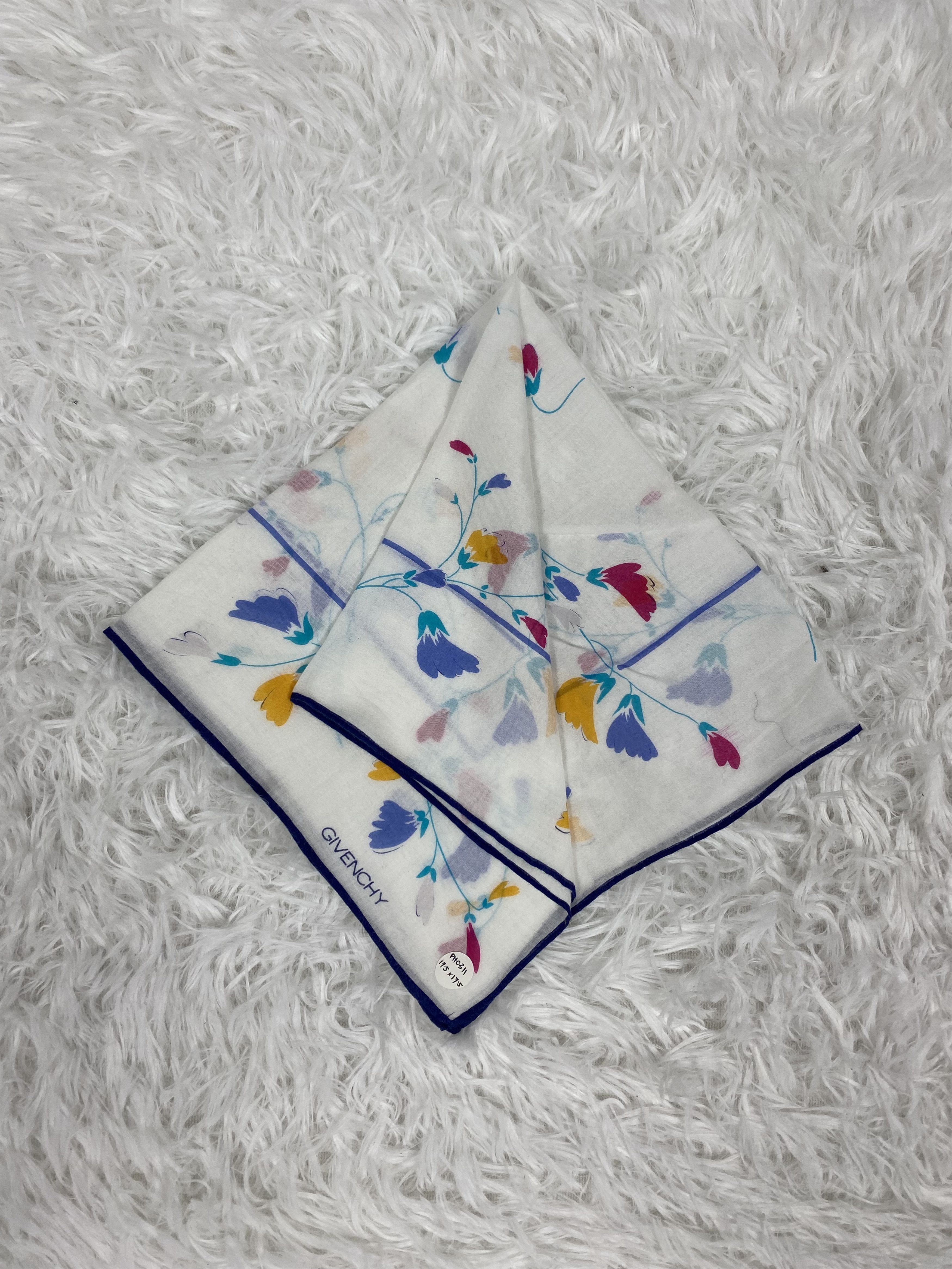 Vintage Vintage Givenchy Handkerchief Neckerchief PH0311 Size ONE SIZE - 1 Thumbnail
