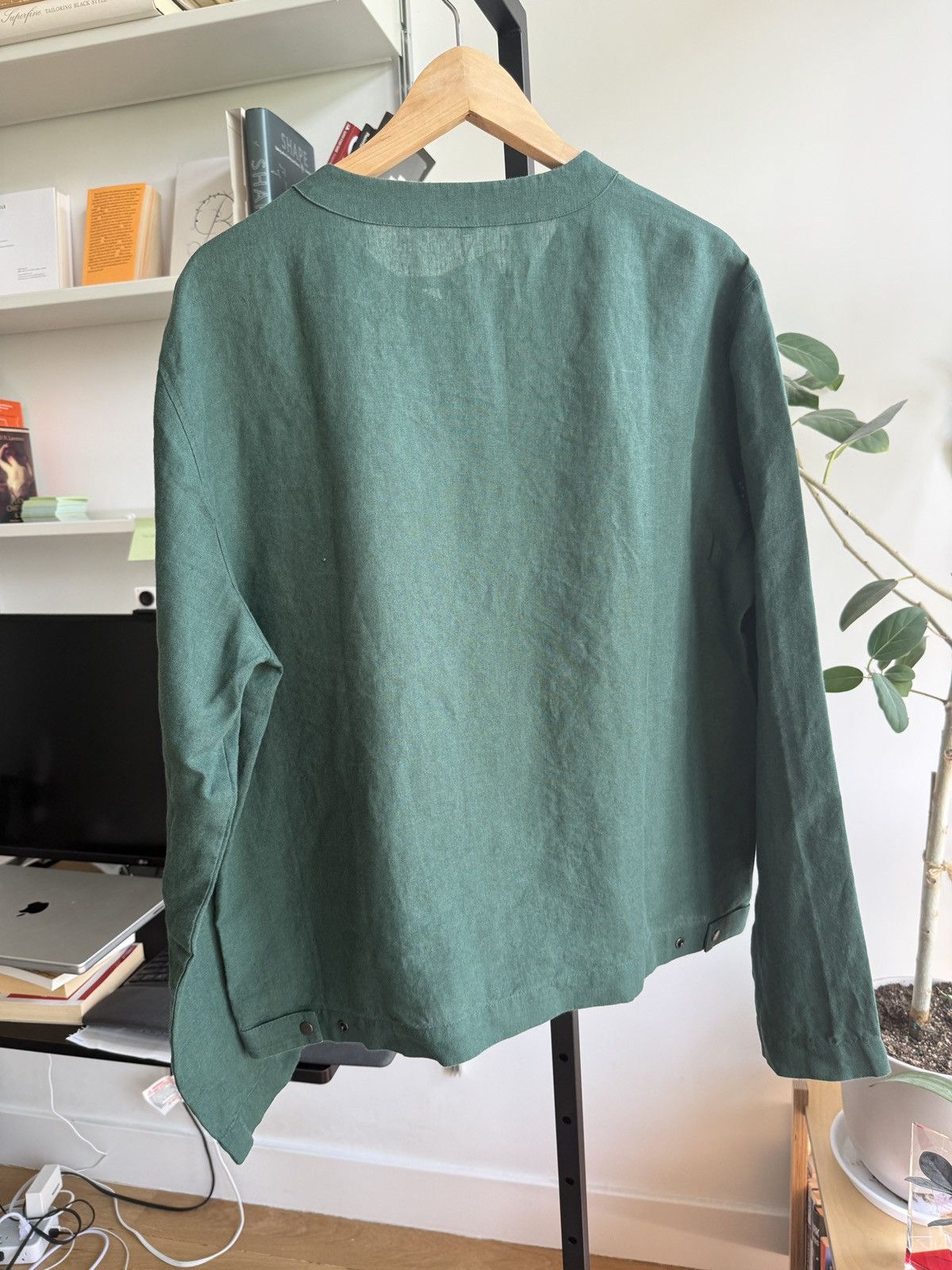 agnes b. agnes b. Snap Cardigan Green Vert Size 3 Size US L / EU 52-54 / 3 - 6 Thumbnail
